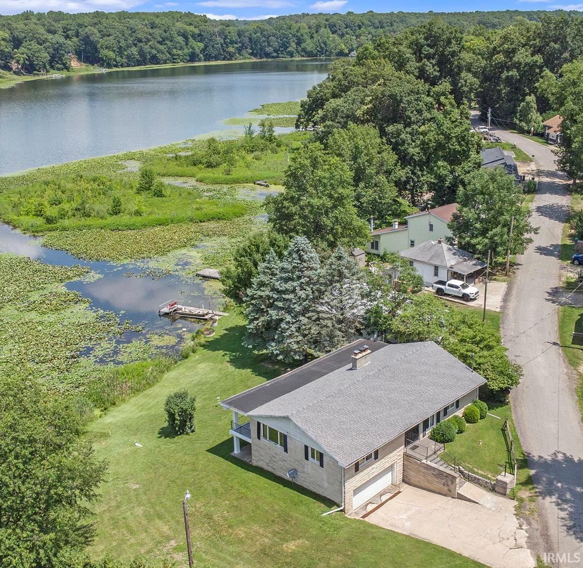 15962 Cook Lake