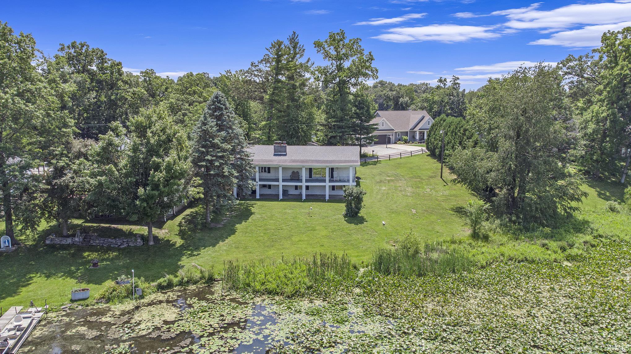 15962 Cook Lake