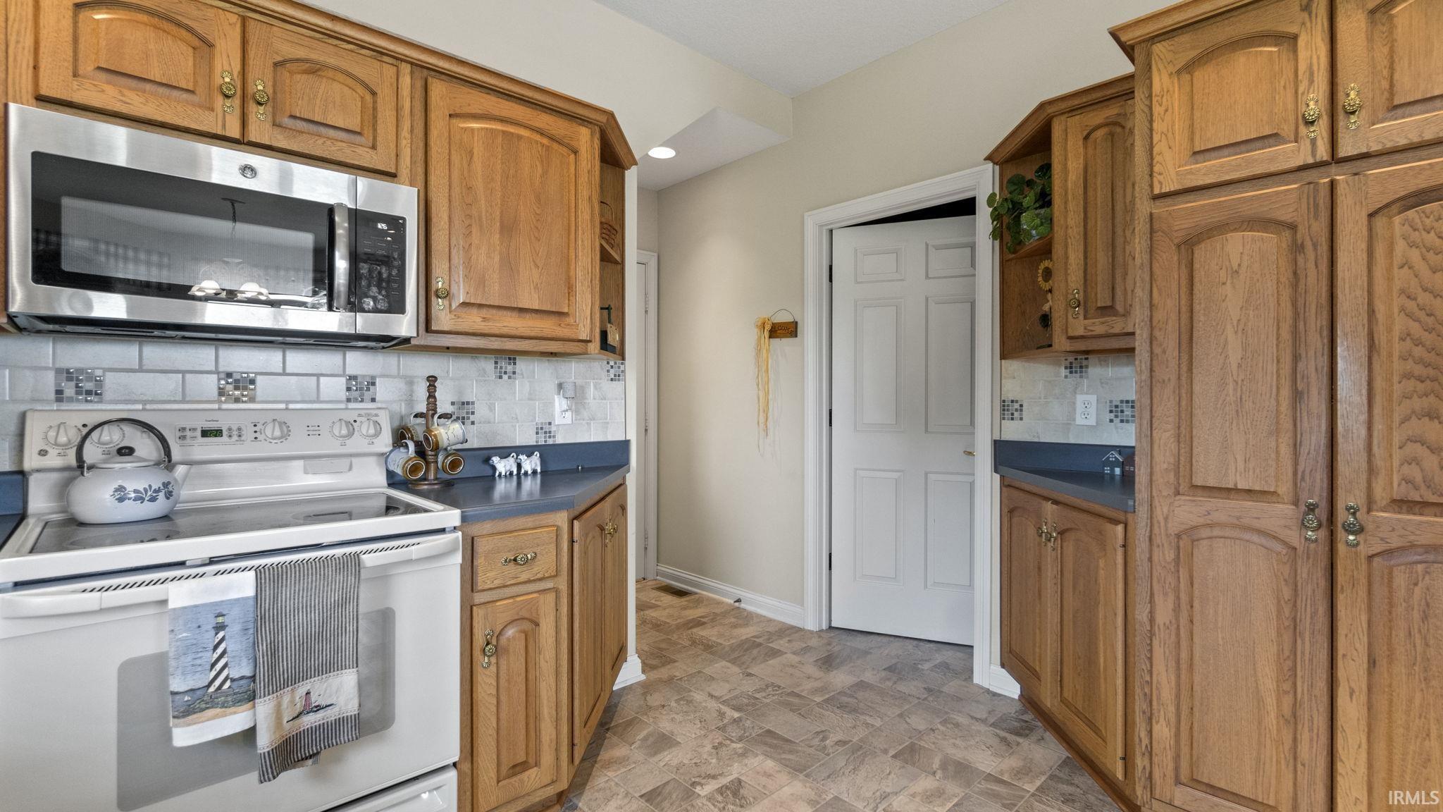 2512 Cobblestone