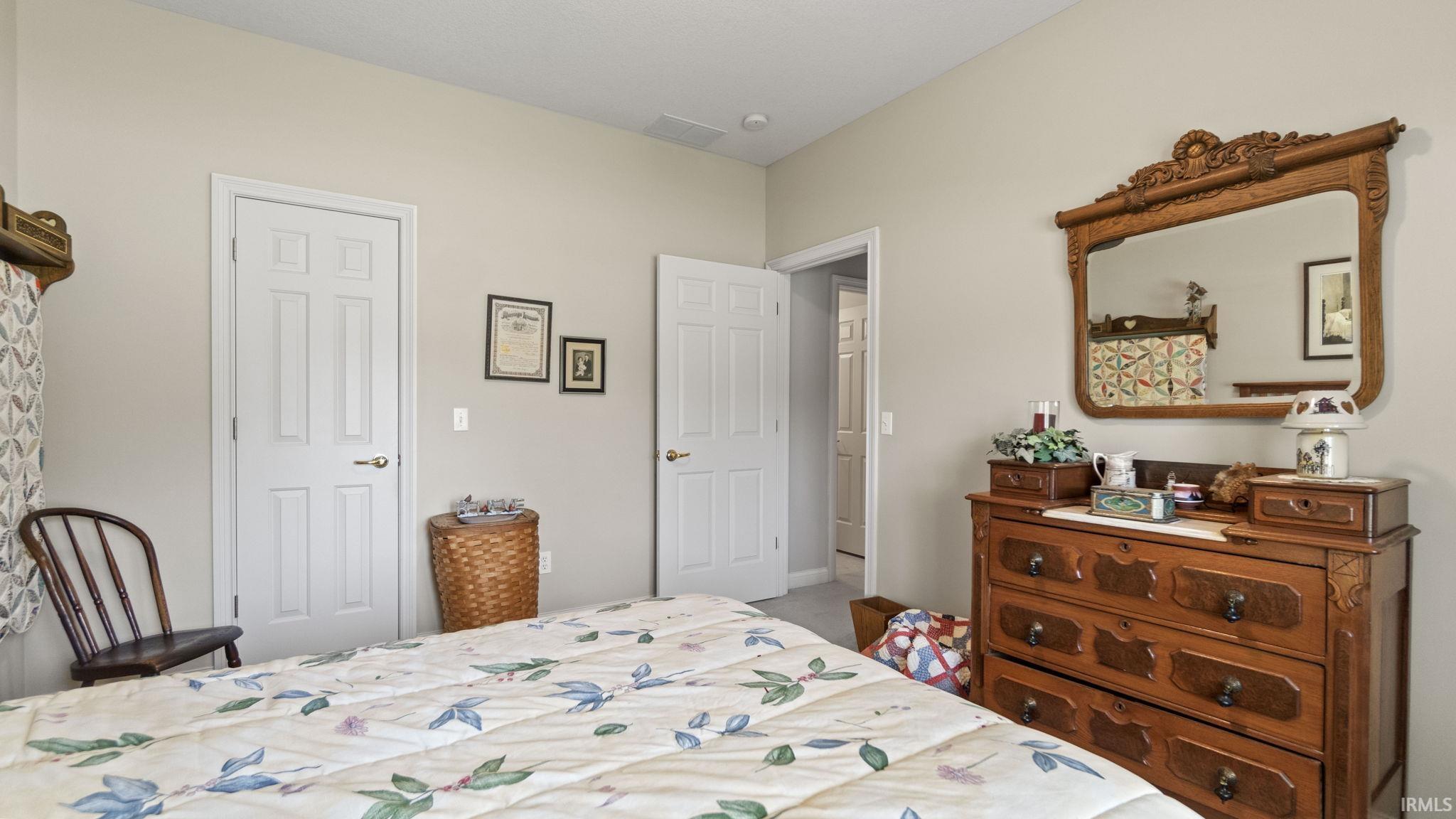 2512 Cobblestone