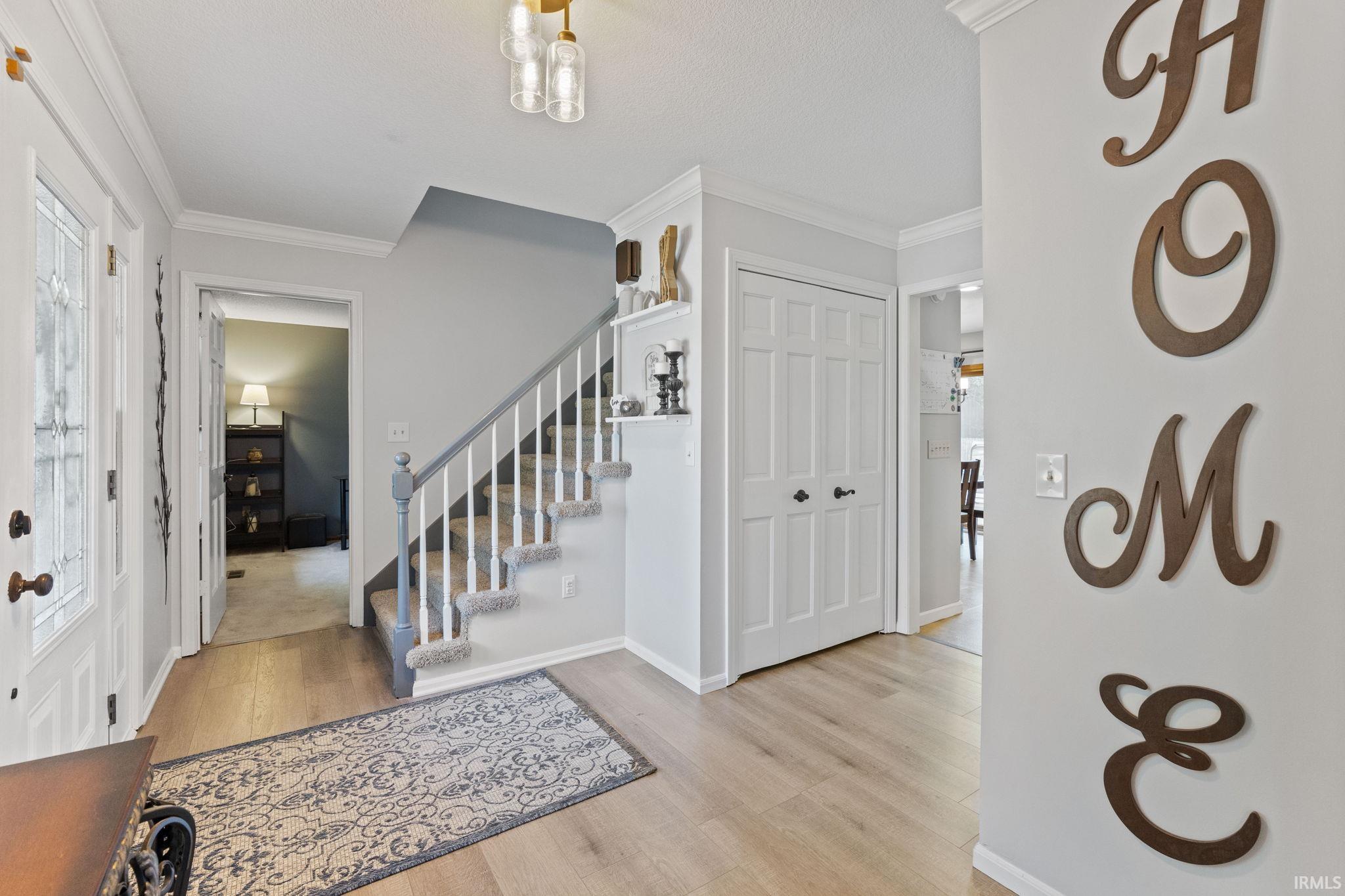6128 Spring Pond