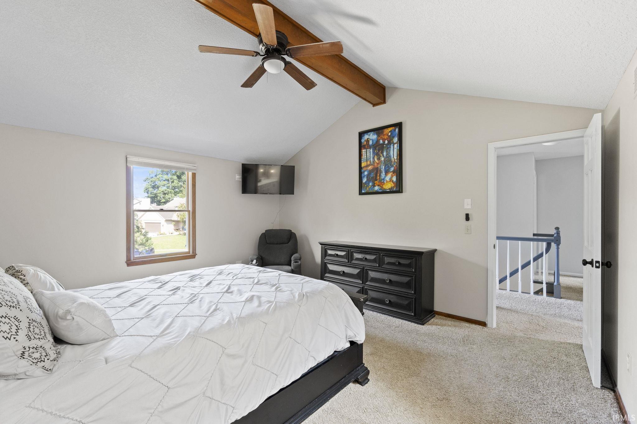 6128 Spring Pond