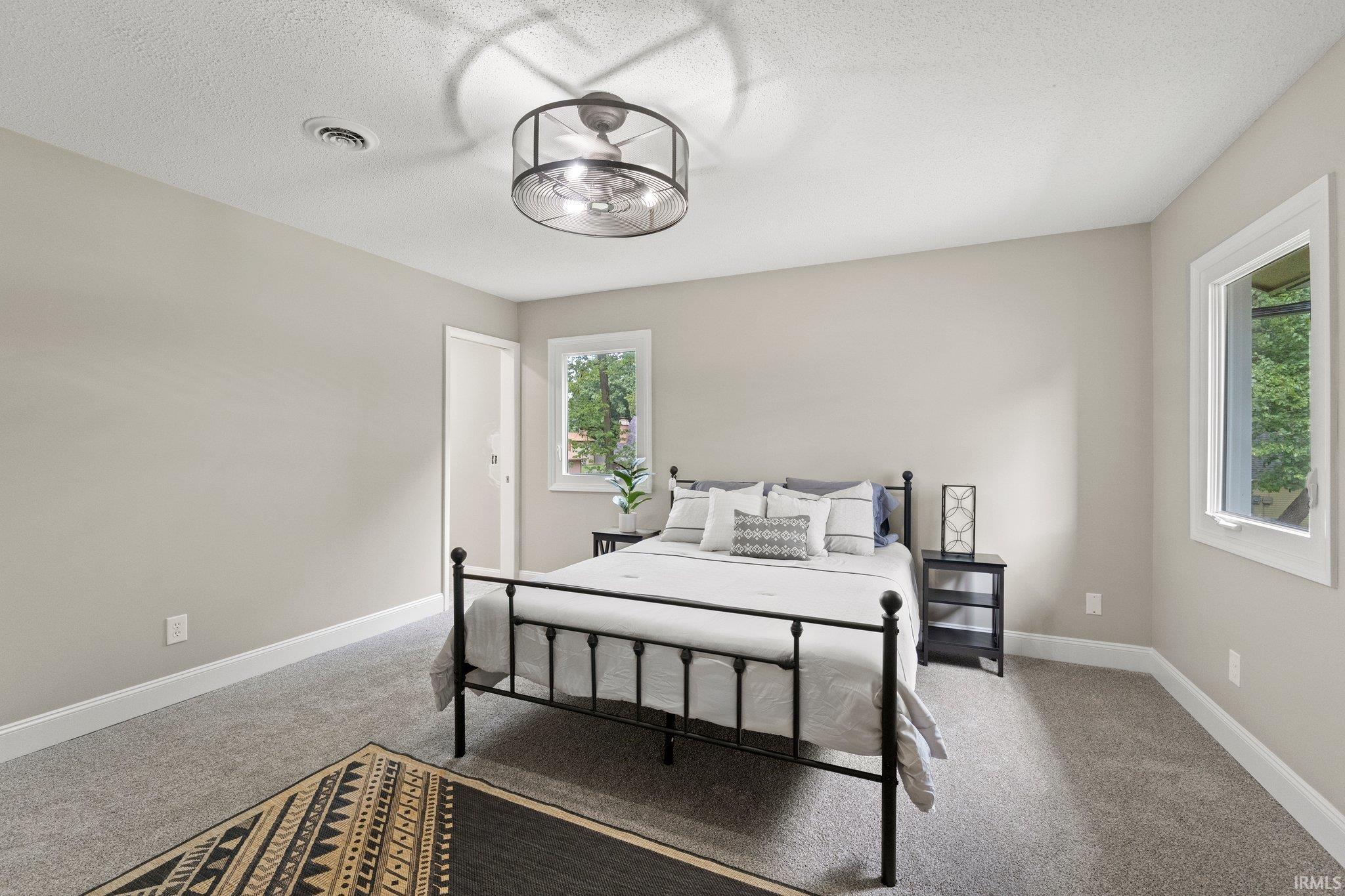 6809 Belle Plain