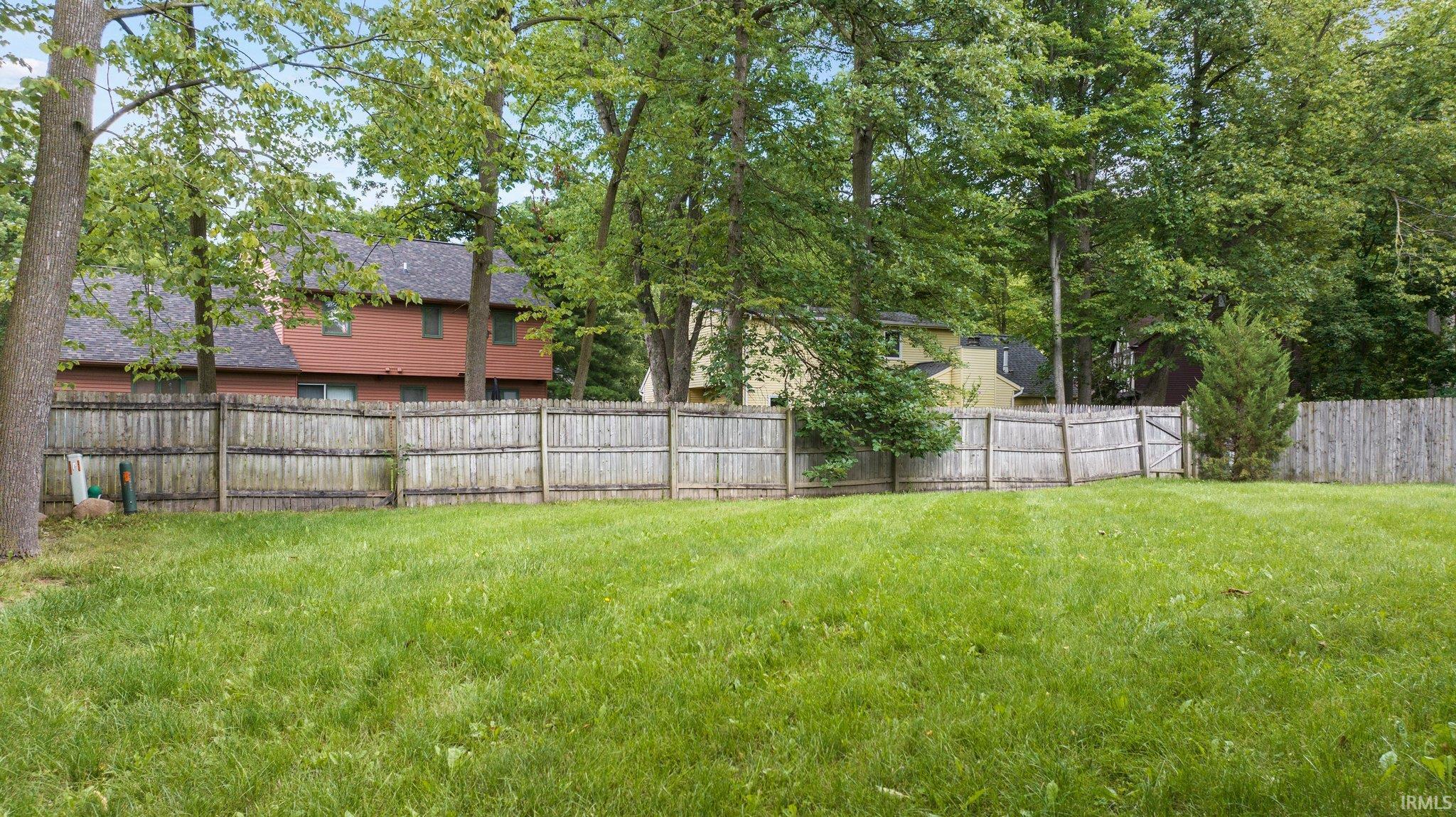 6809 Belle Plain