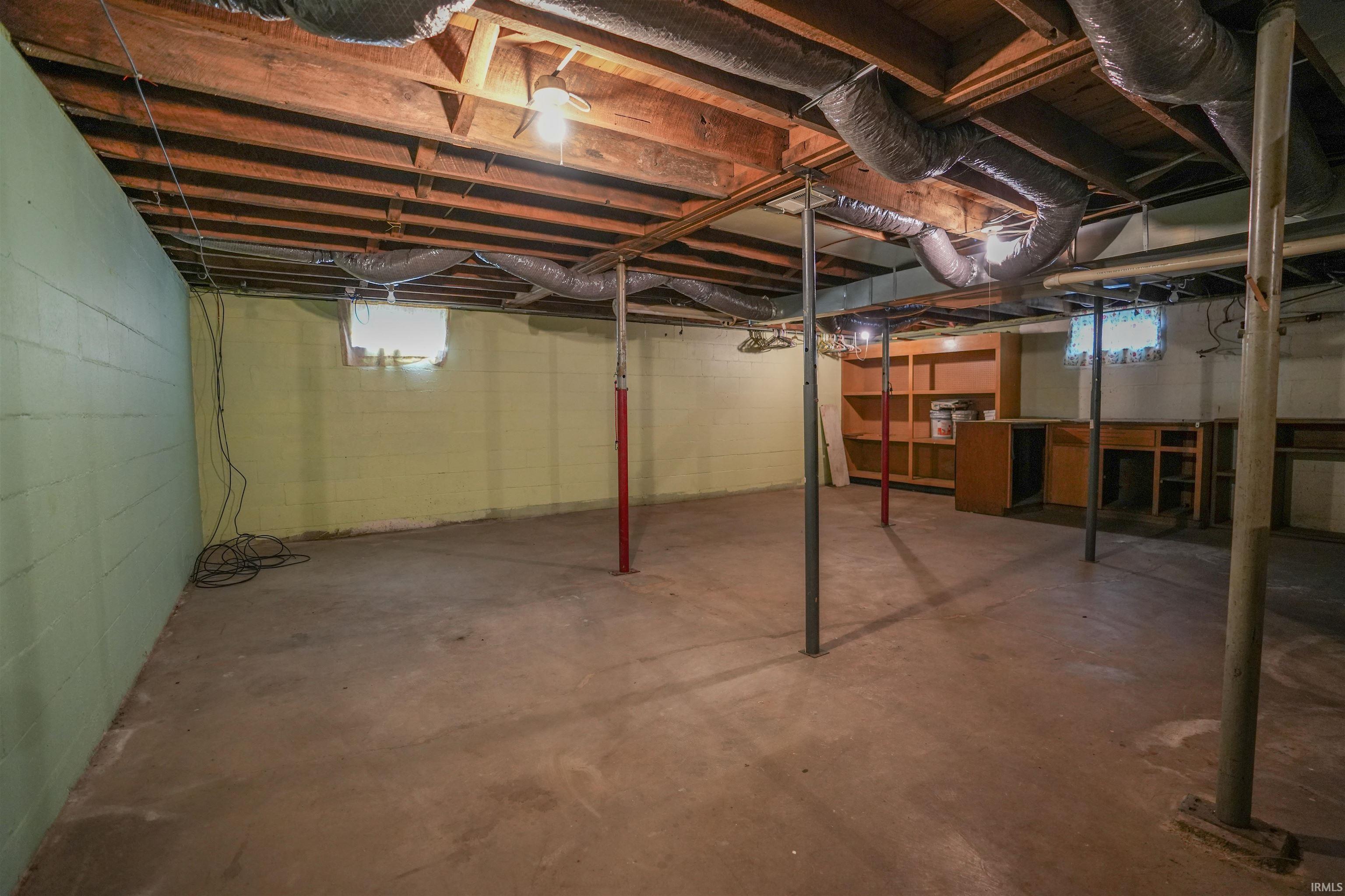 702 Washington