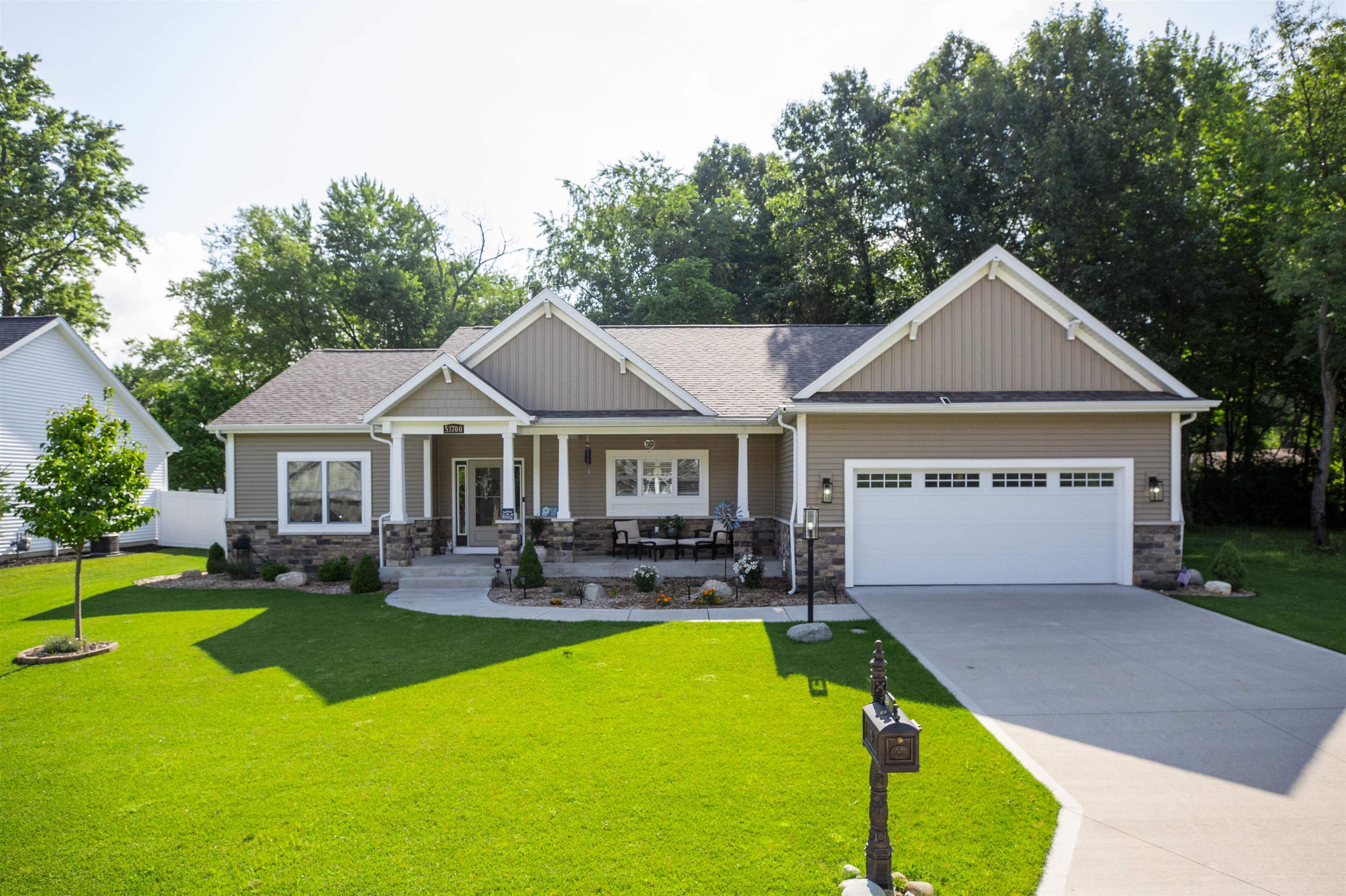 53700 Terre Verde Hills