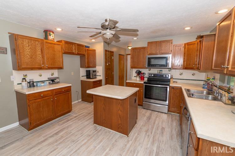 10231 Ashleys Meadow
