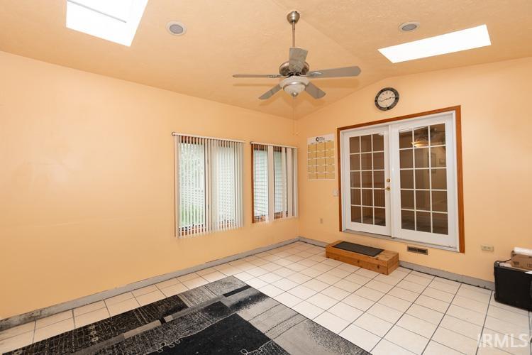 10231 Ashleys Meadow