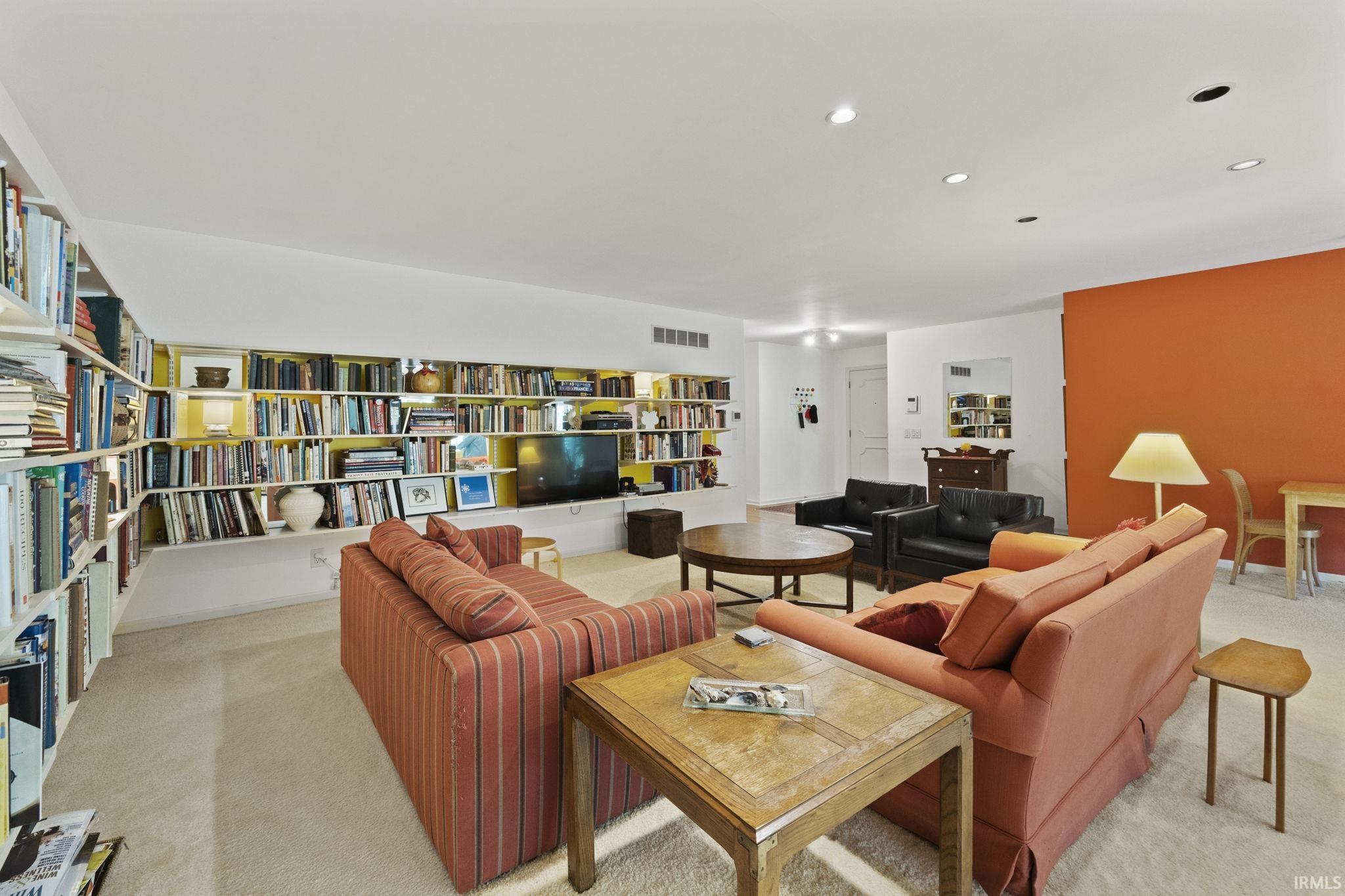 4701 Covington, Apt Unit 18