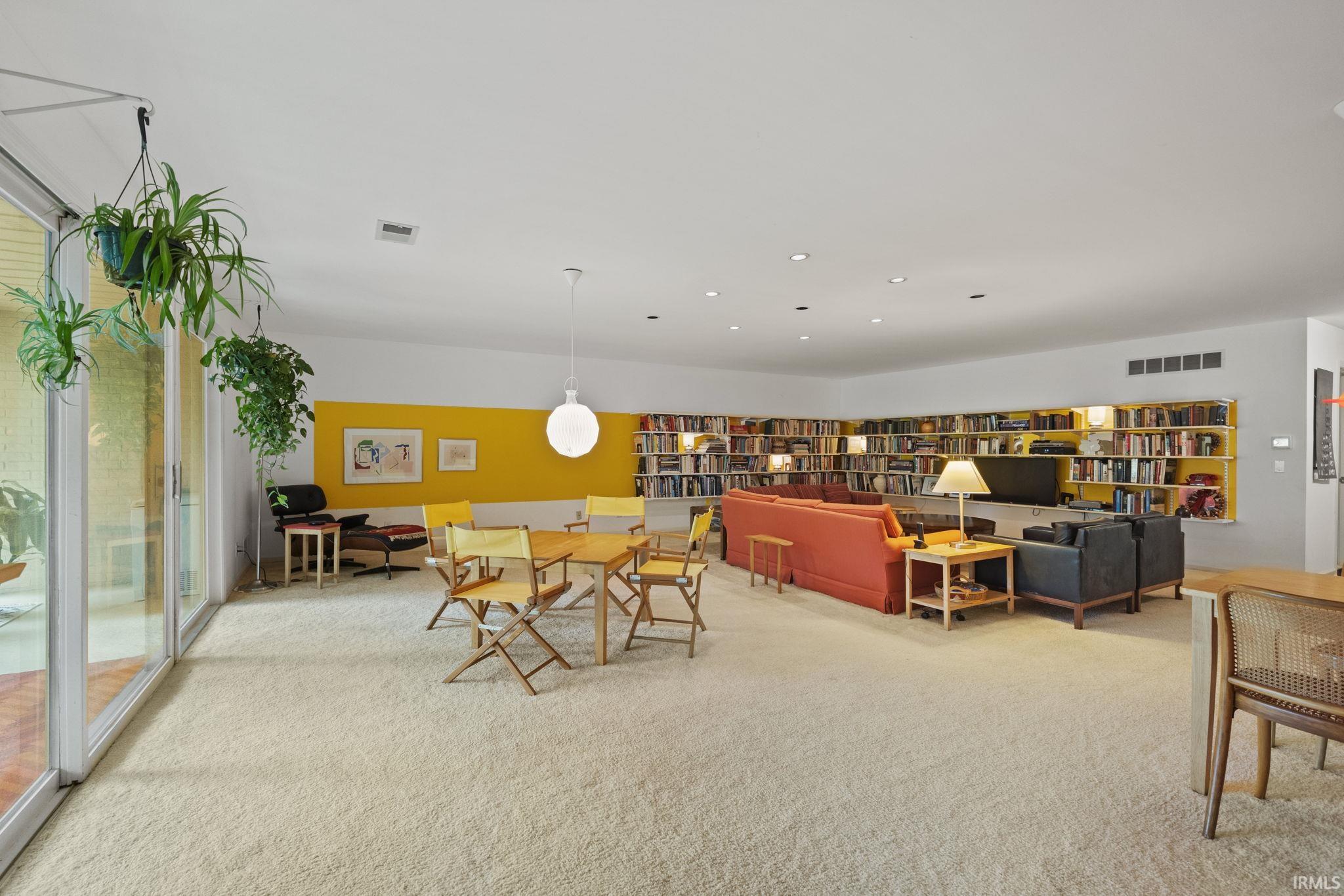4701 Covington, Apt Unit 18