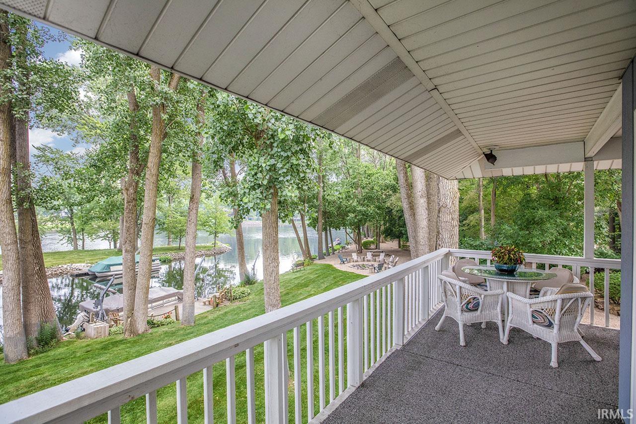 54166 Eastview