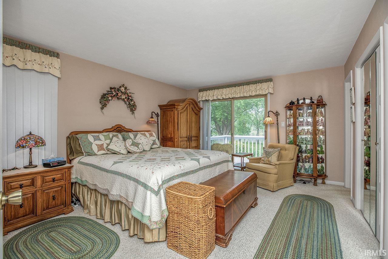 54166 Eastview