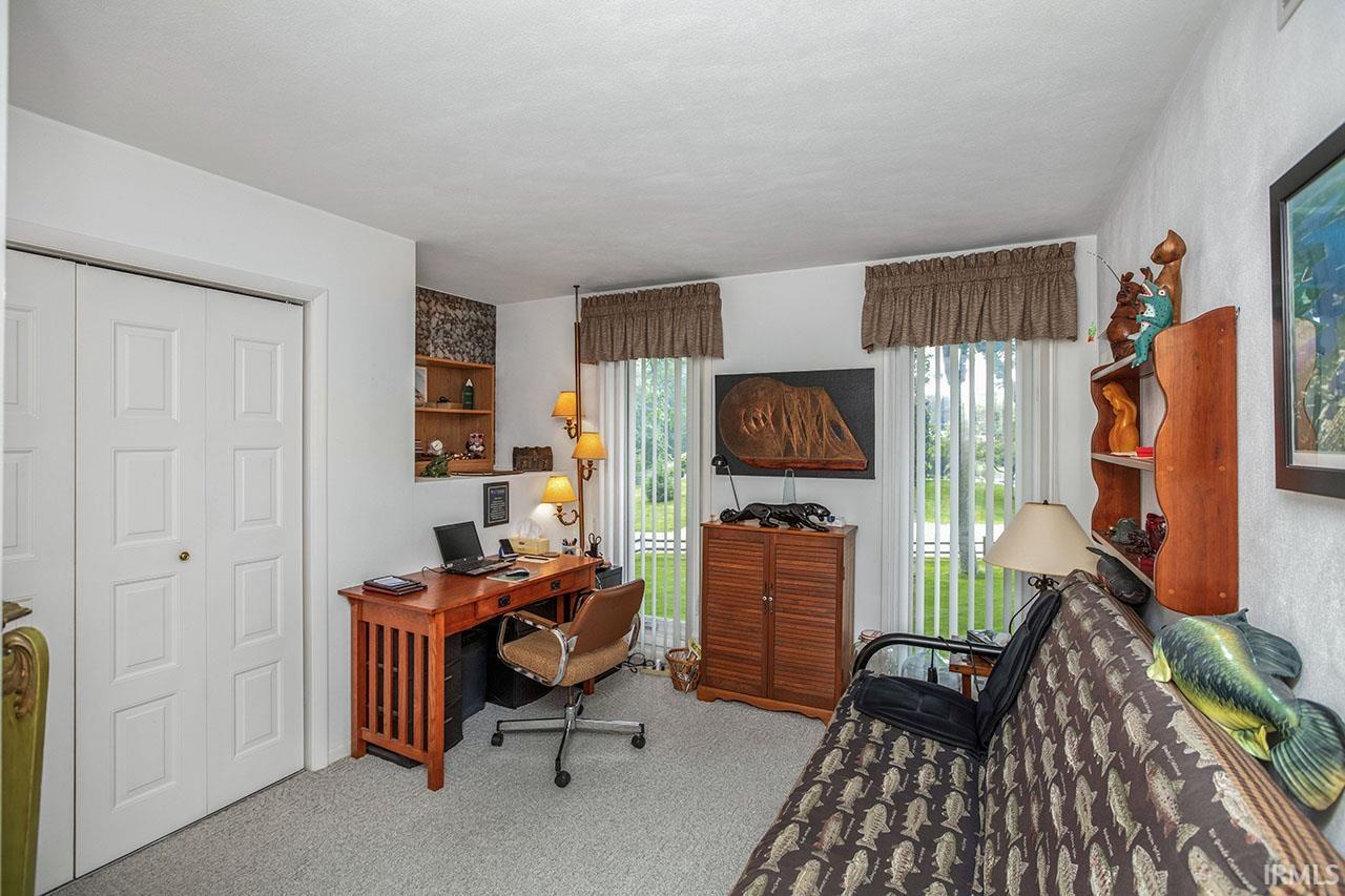 54166 Eastview