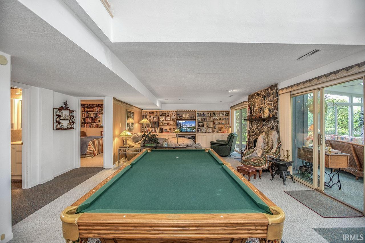 54166 Eastview