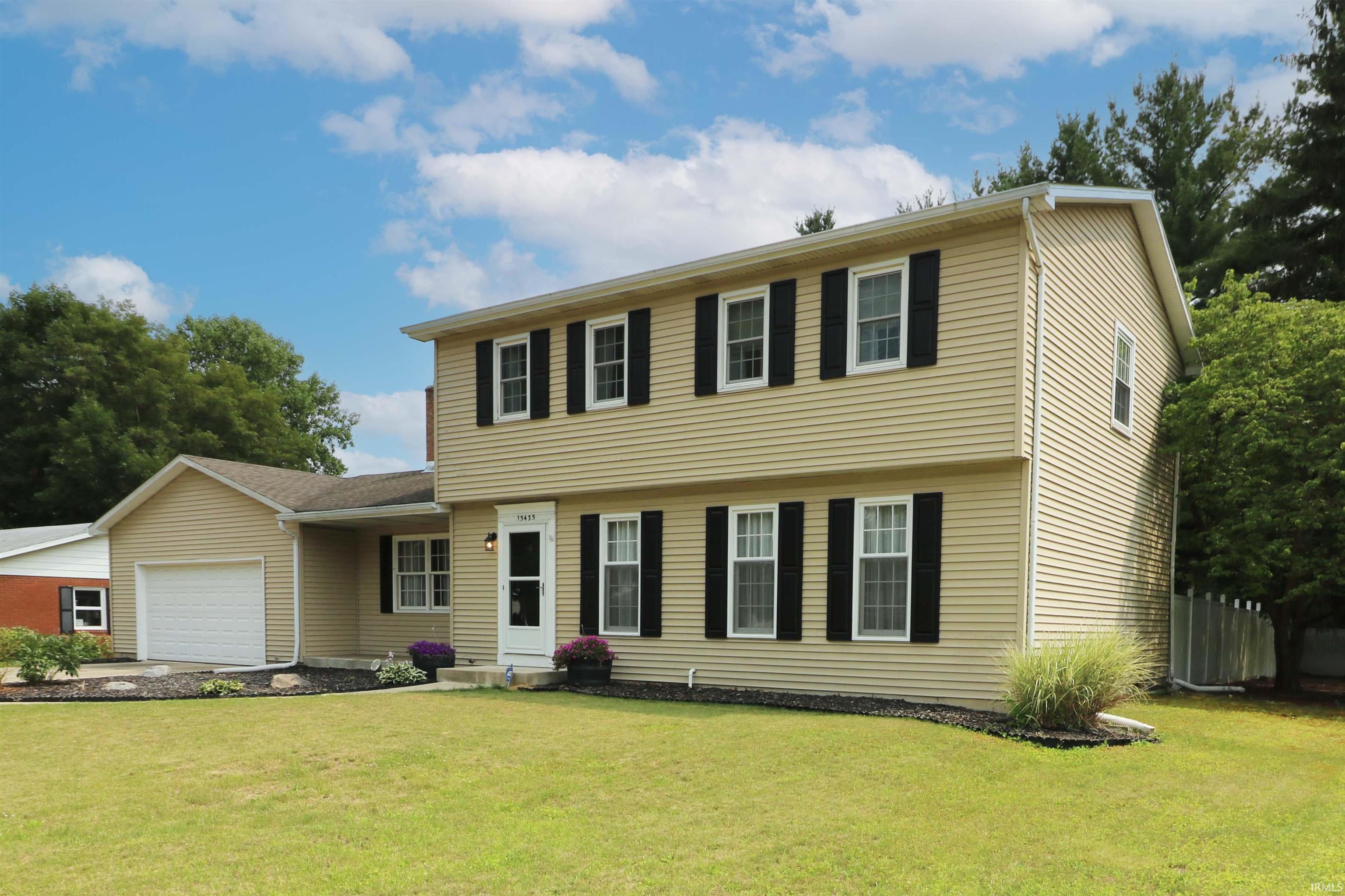 15435 Old Bedford