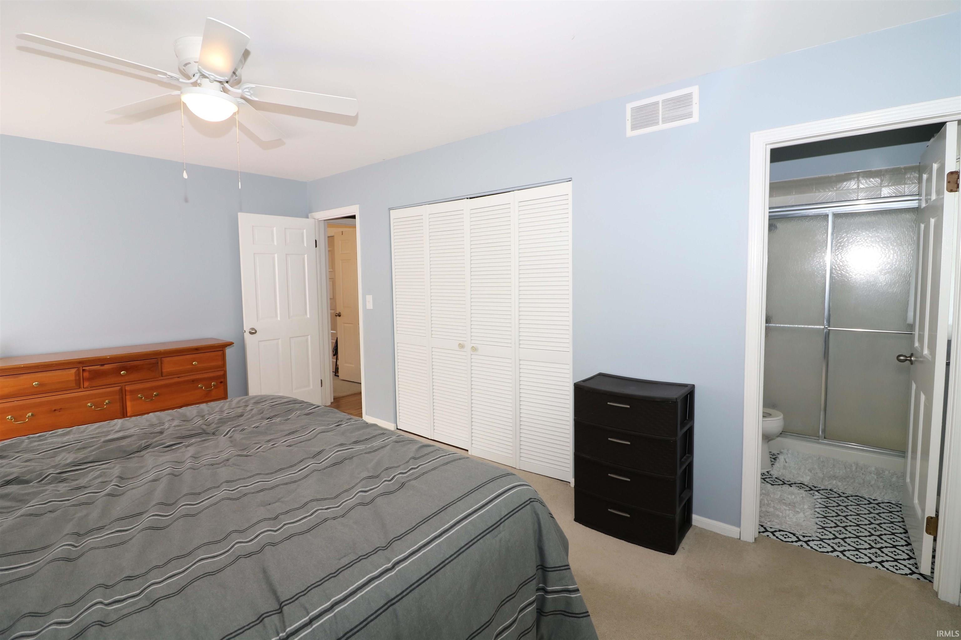15435 Old Bedford