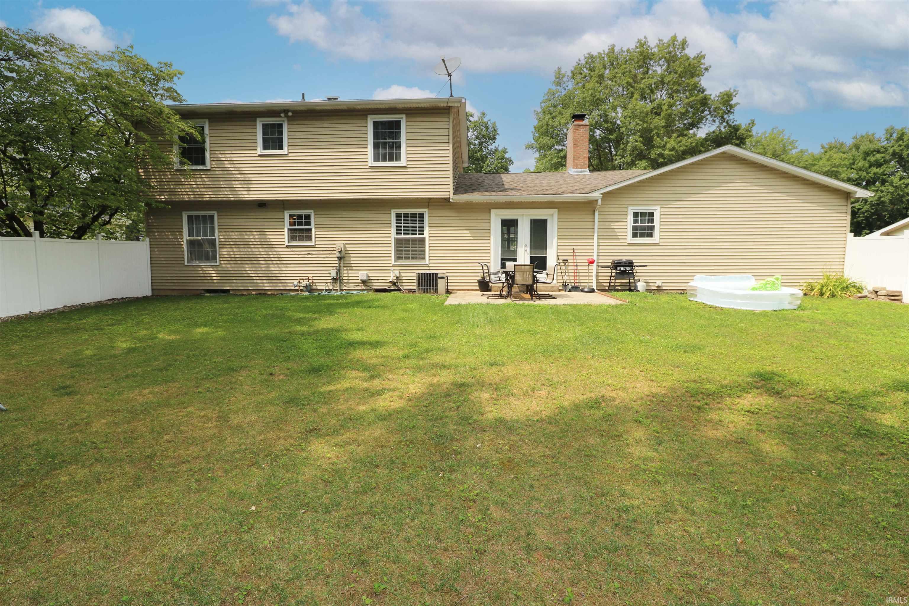 15435 Old Bedford