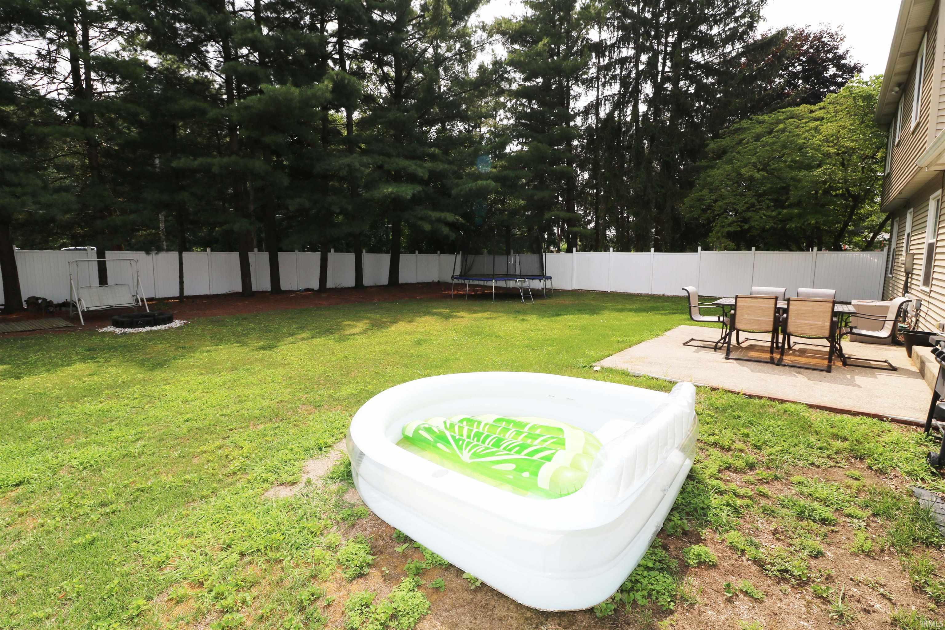 15435 Old Bedford