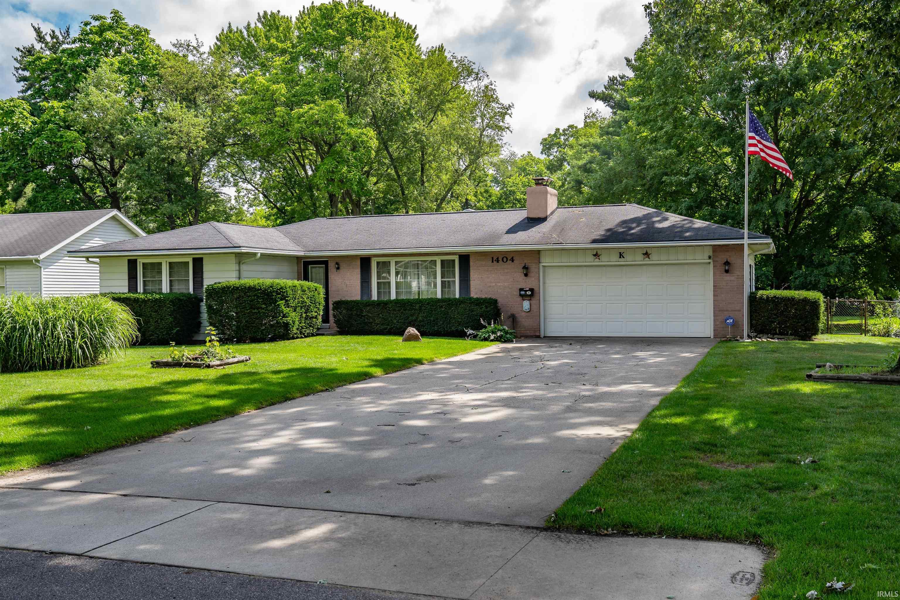 1404 Dotson