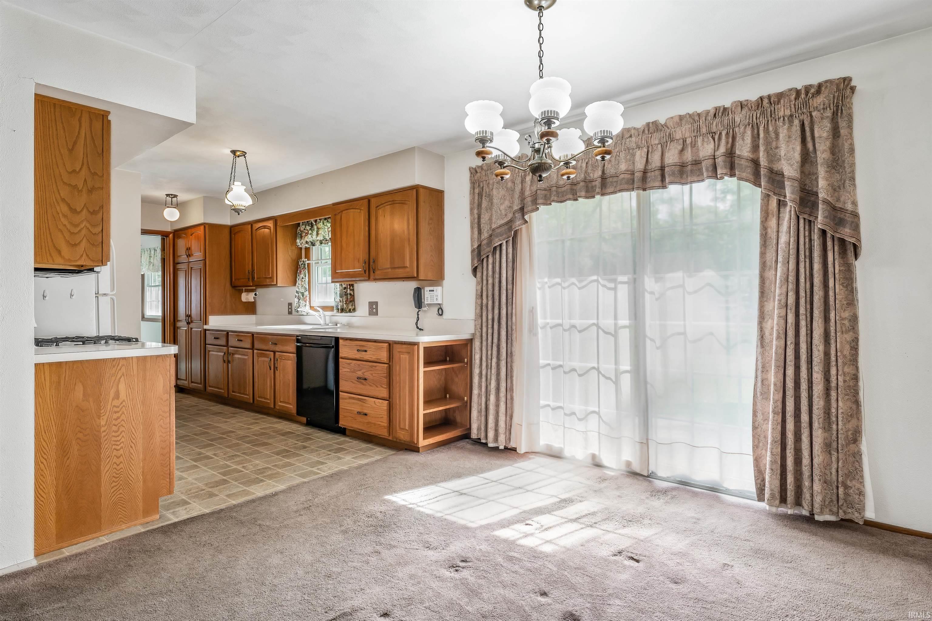1404 Dotson