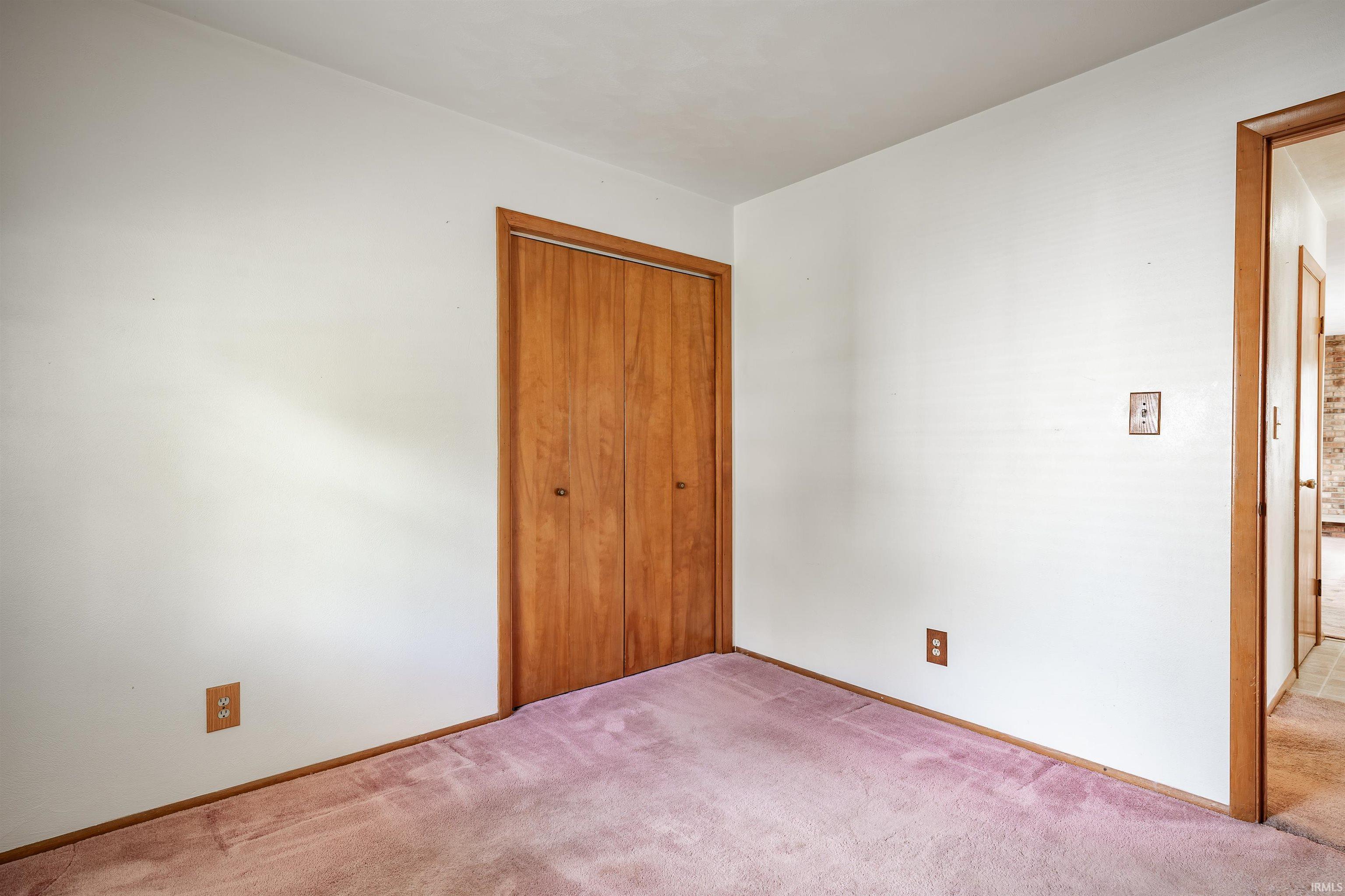 1404 Dotson