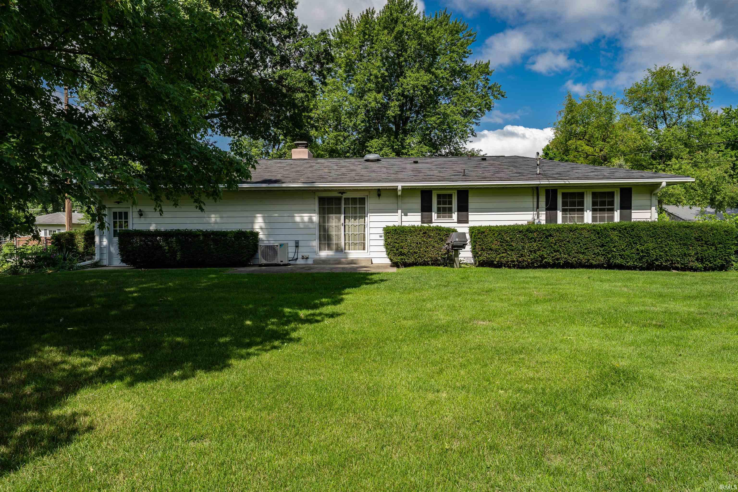1404 Dotson