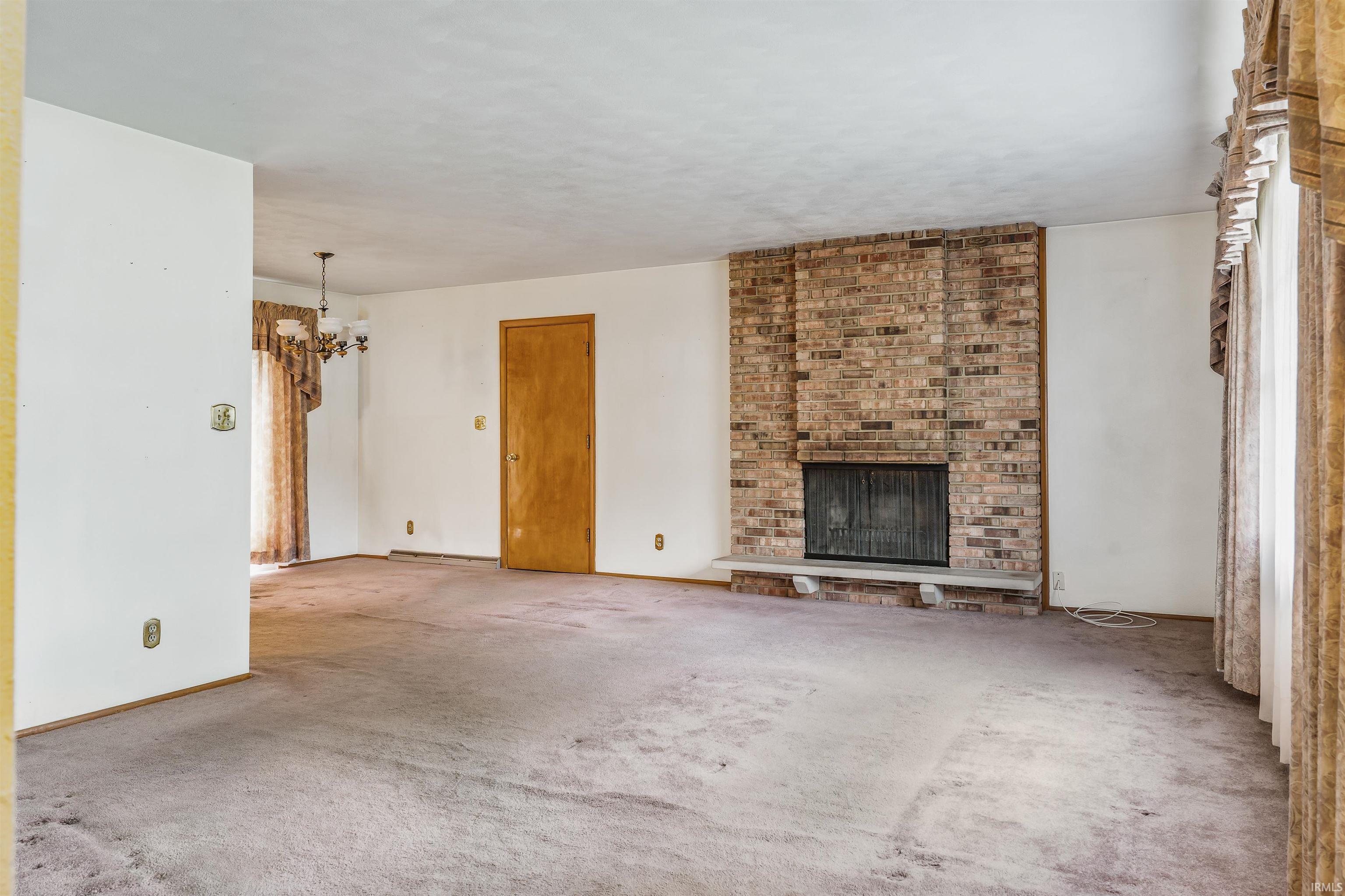 1404 Dotson