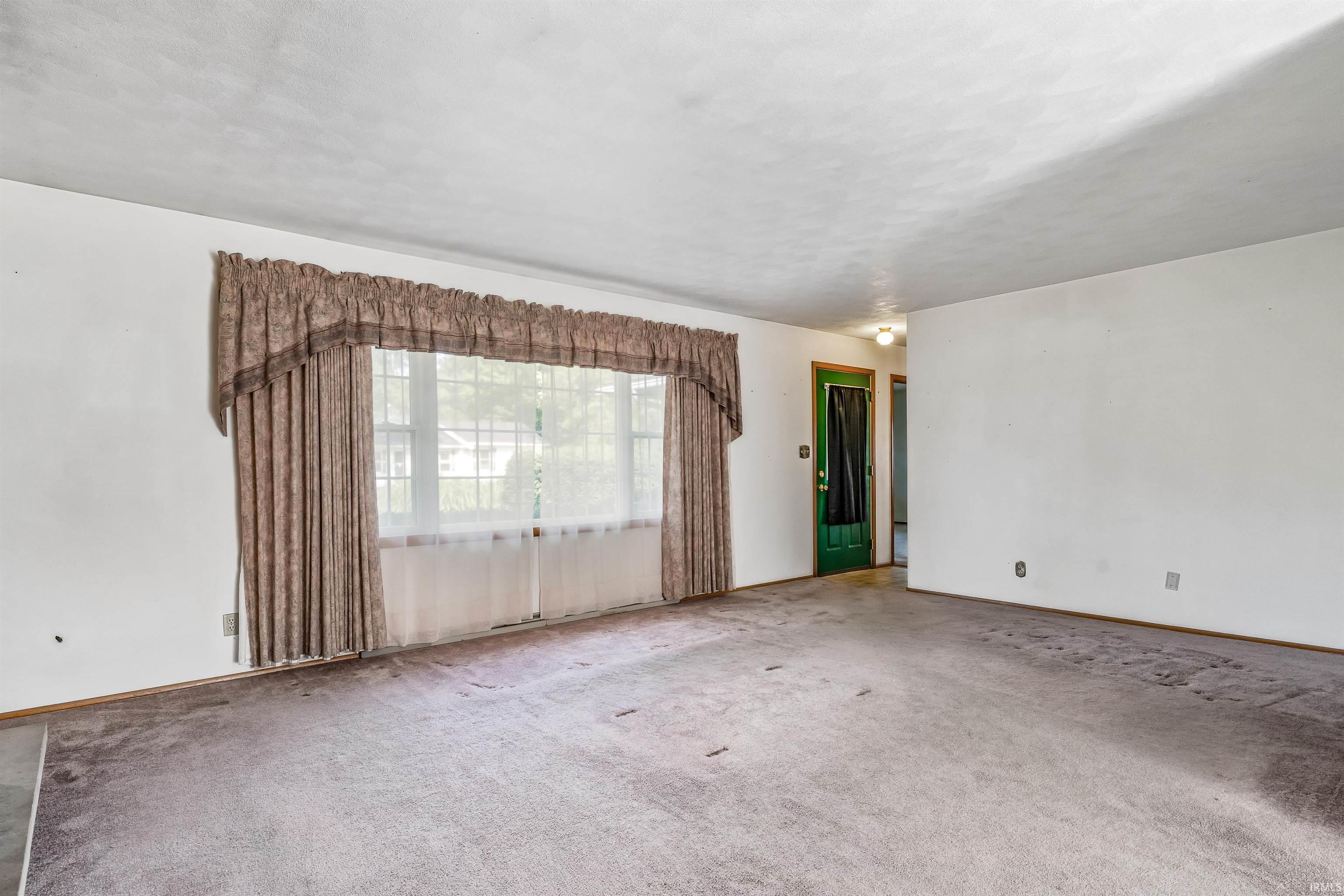 1404 Dotson