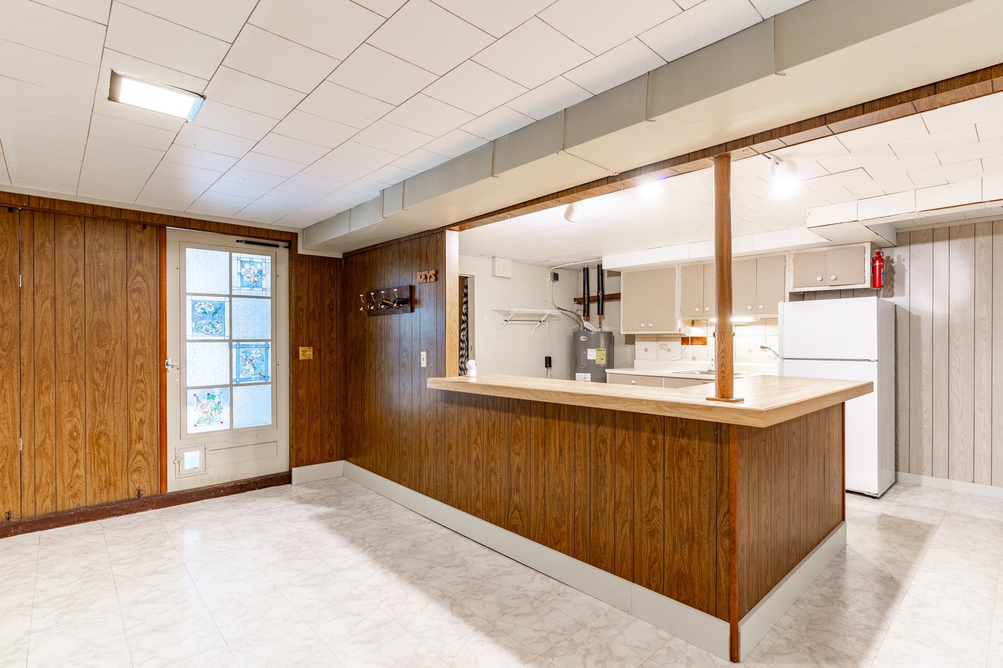 6805 Edgebrook