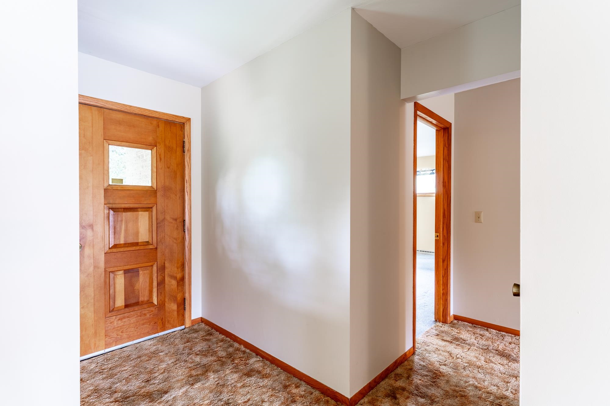 6805 Edgebrook