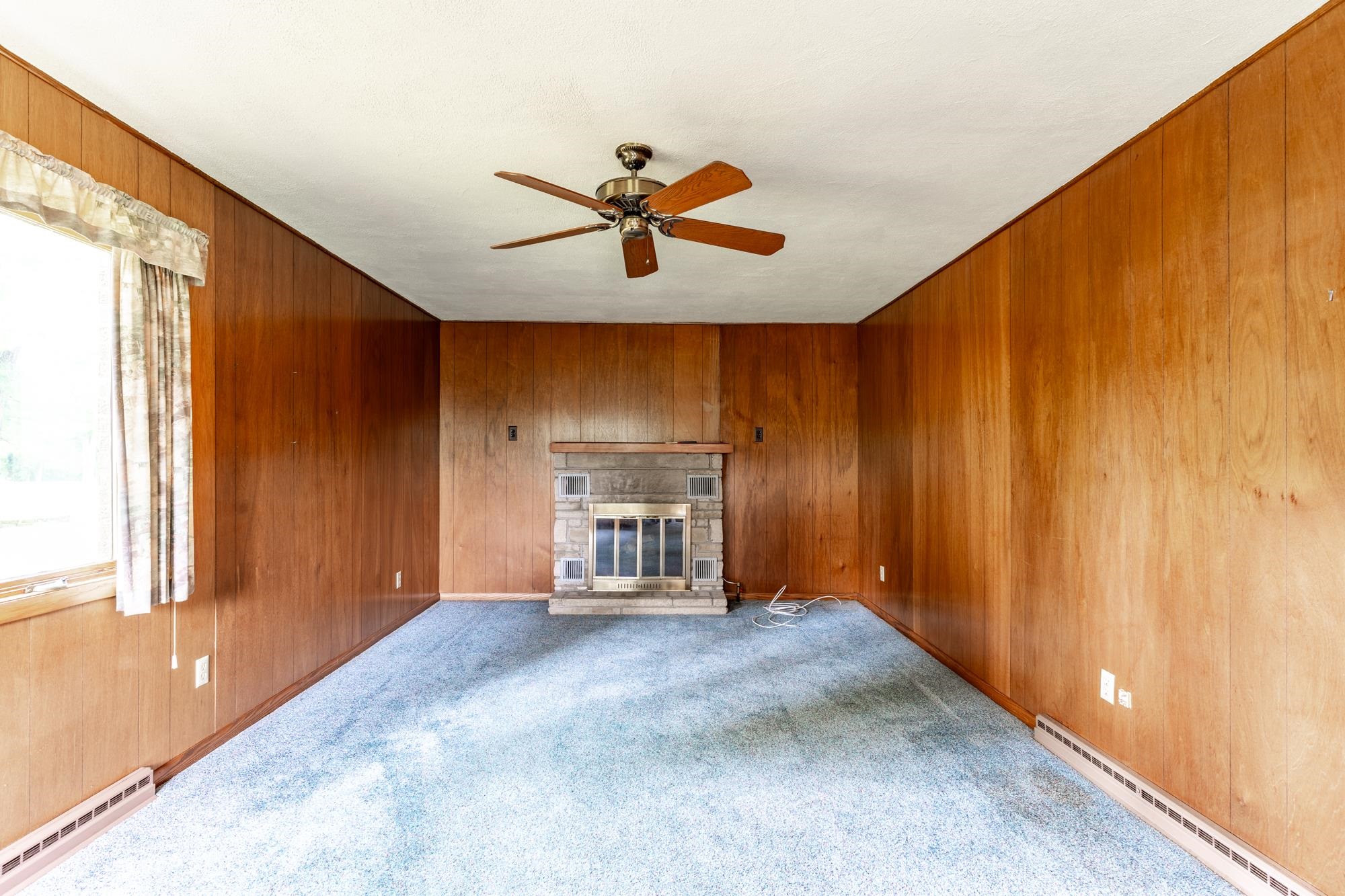 6805 Edgebrook