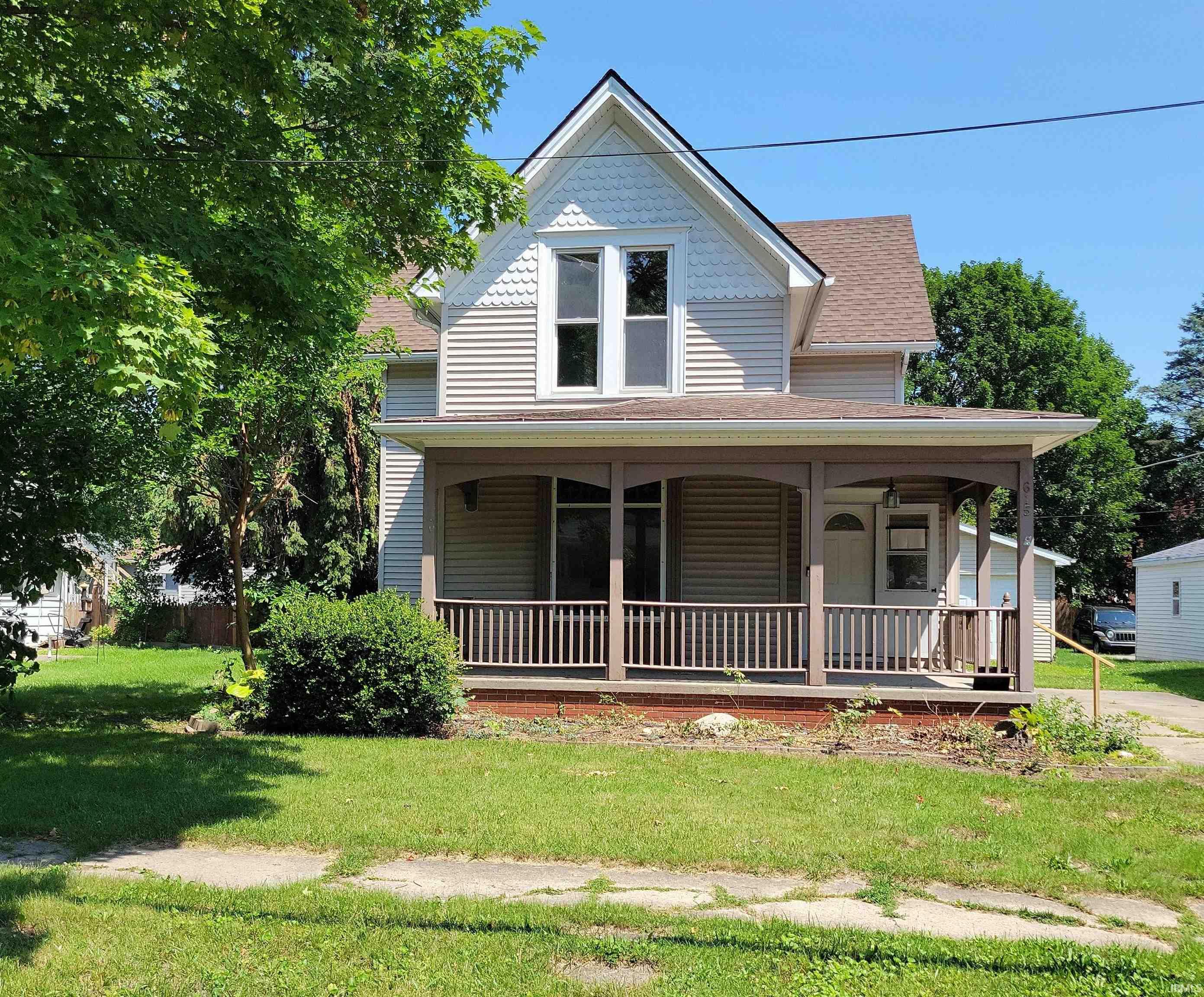 615 Mott