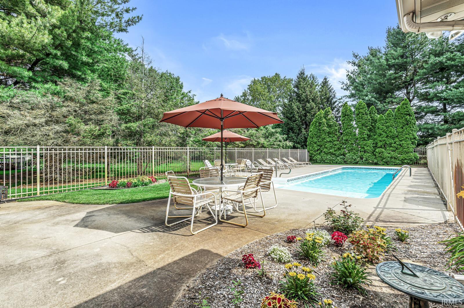 21512 Cheri