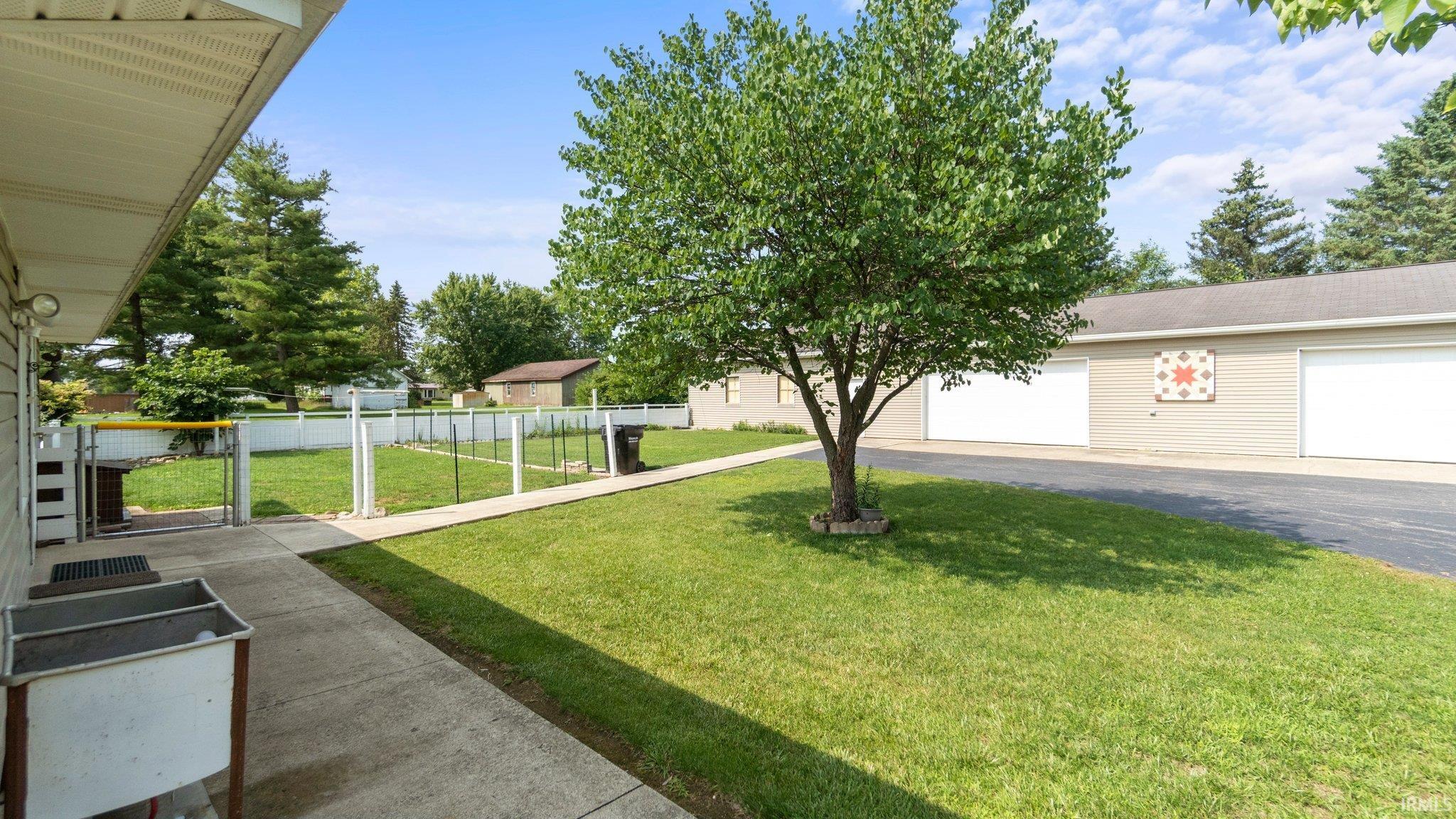 6385 State Road 327