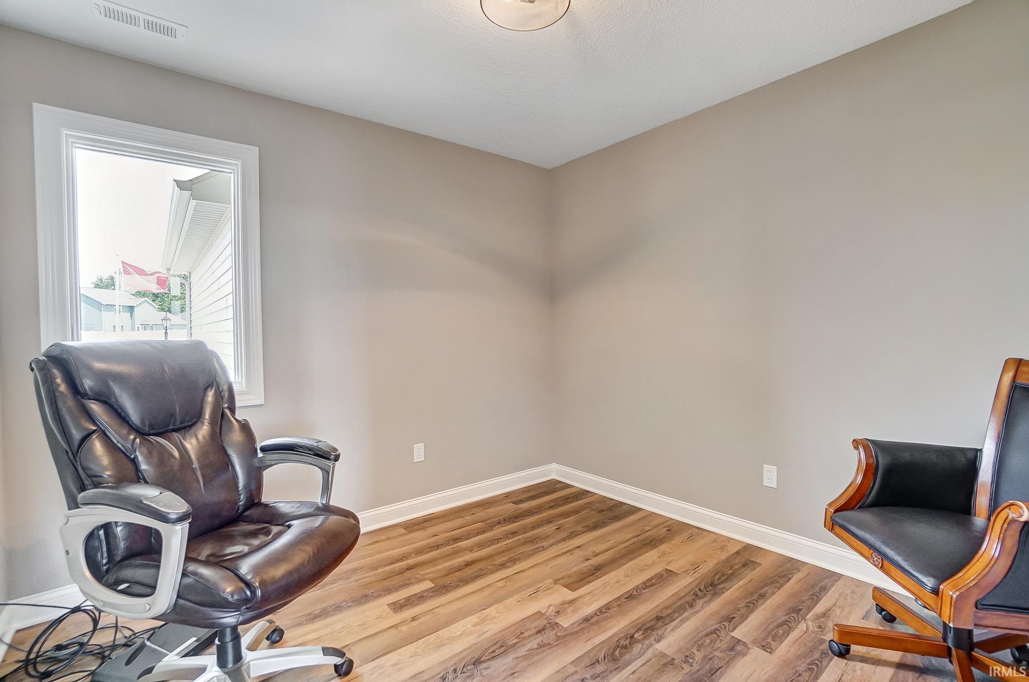 8888 Camdenwood
