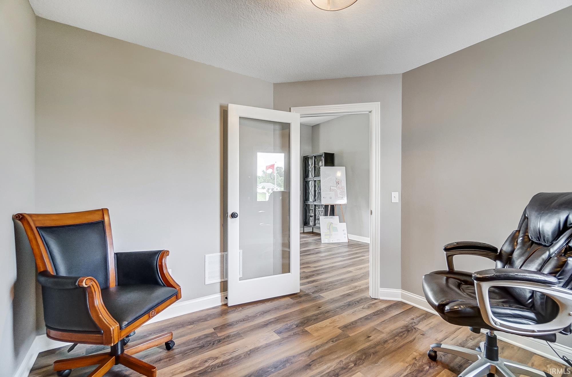 8888 Camdenwood