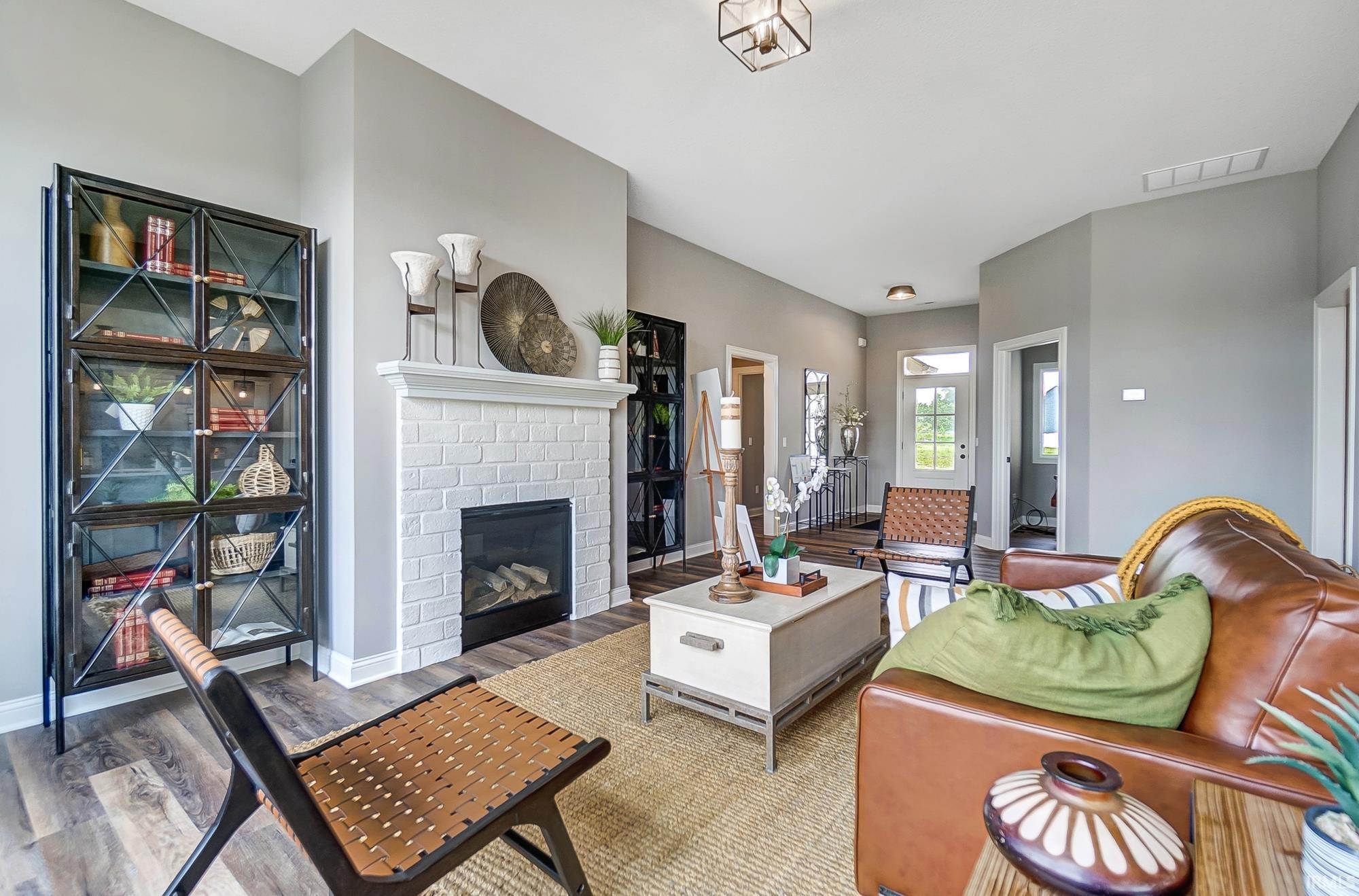 8888 Camdenwood