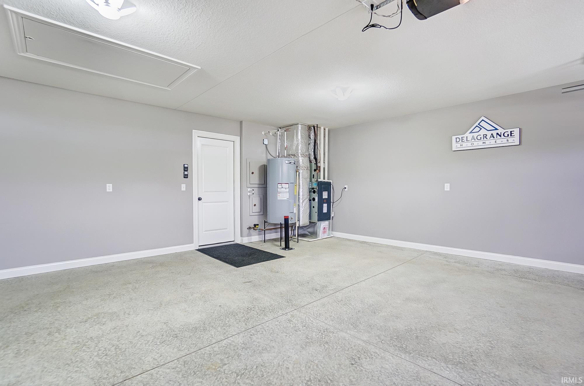 8888 Camdenwood