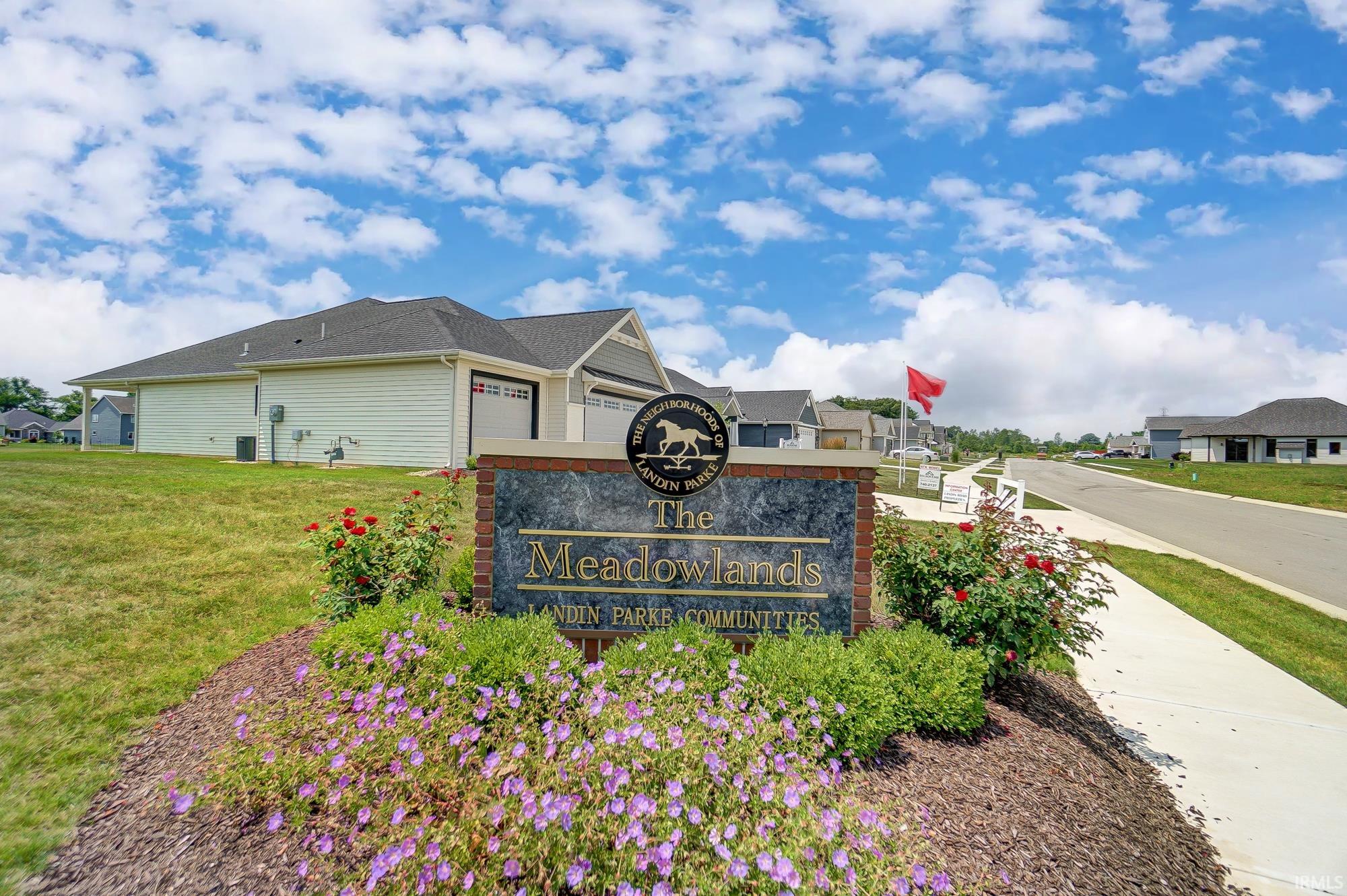 8888 Camdenwood