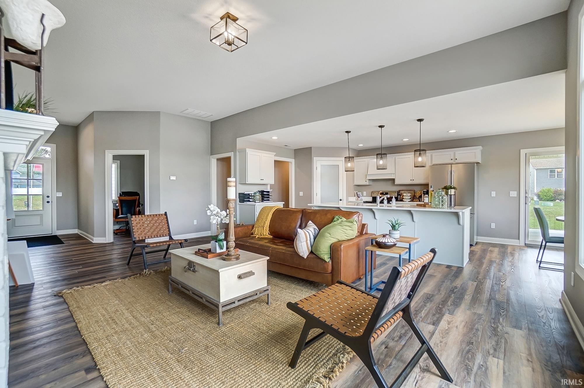8888 Camdenwood