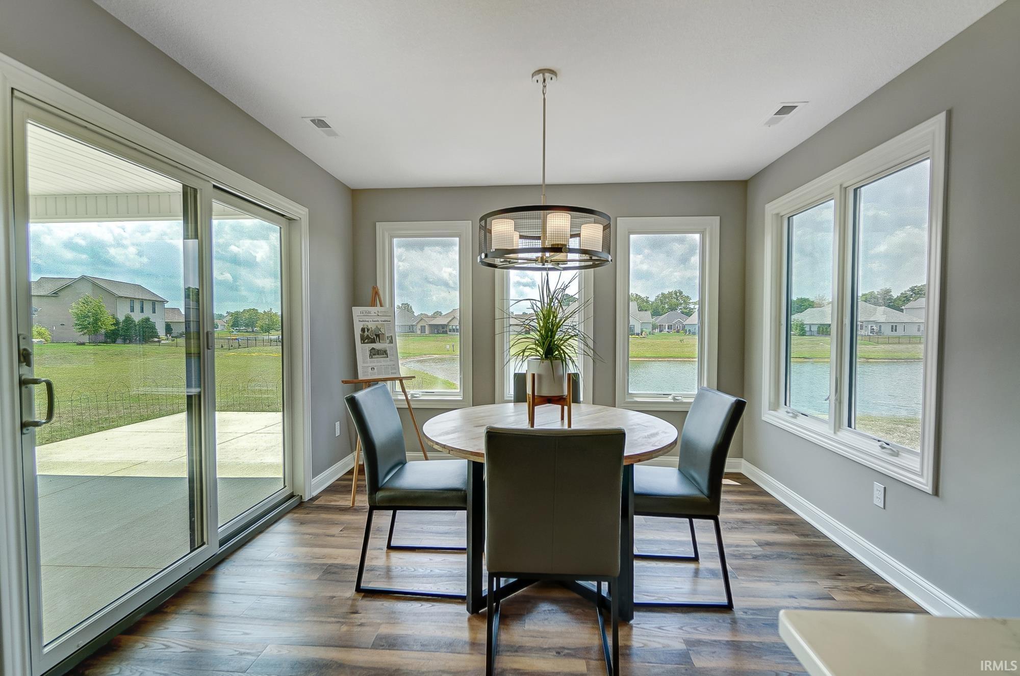 8888 Camdenwood