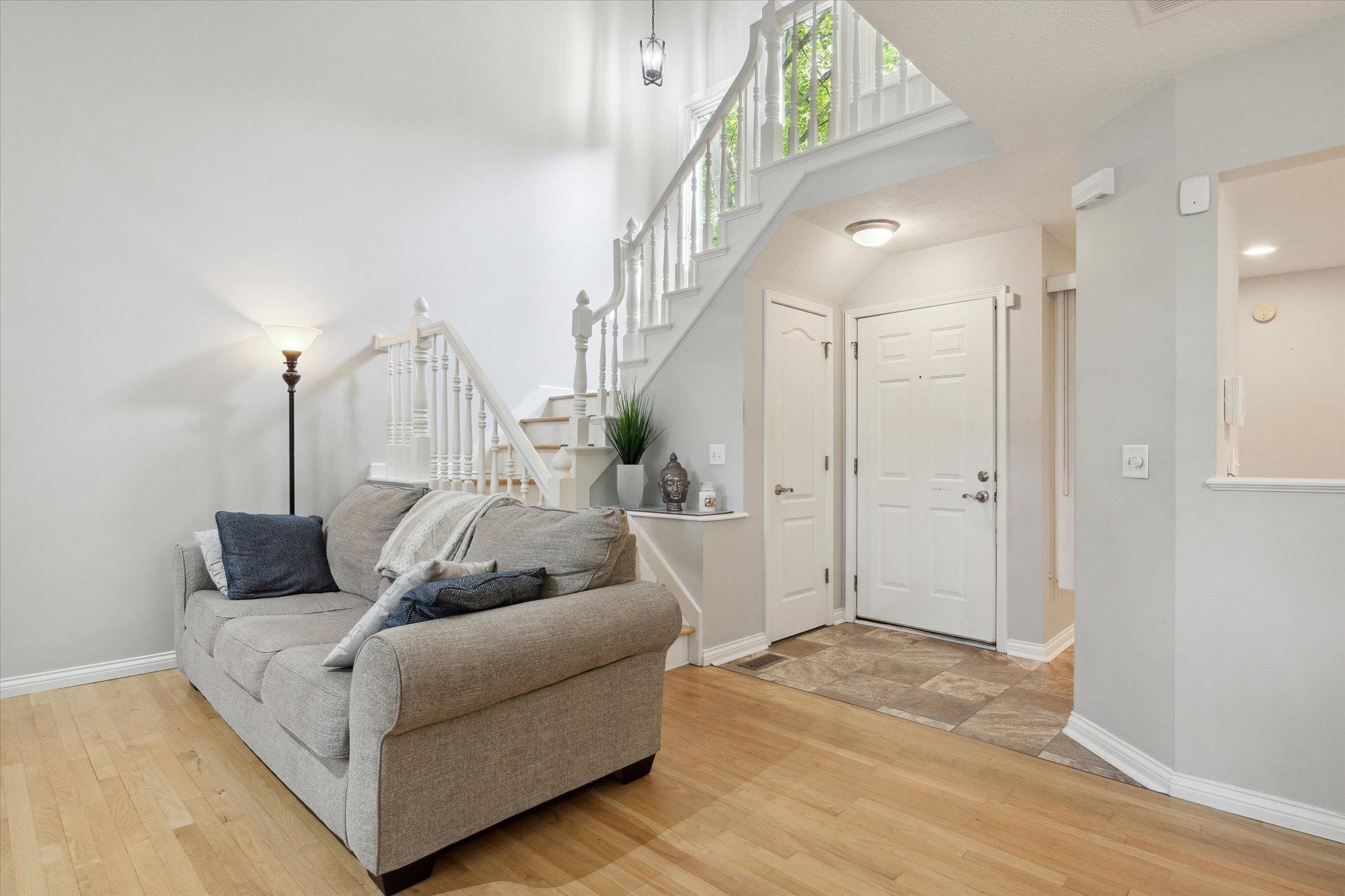 1458 Bridge Water, Apt B-1