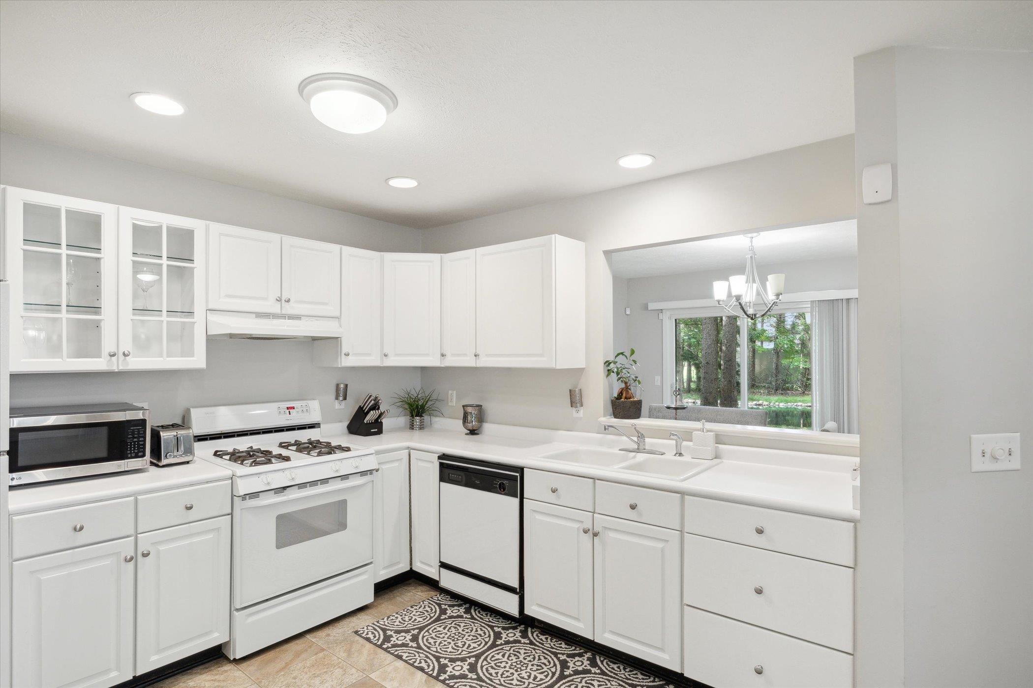 1458 Bridge Water, Apt B-1
