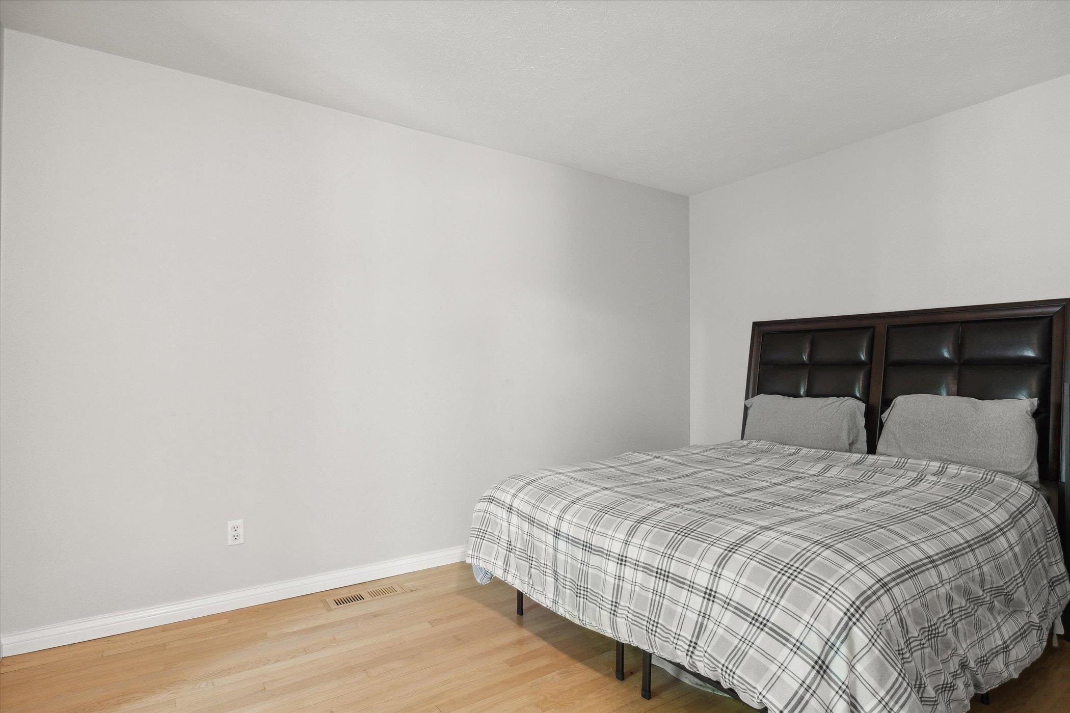 1458 Bridge Water, Apt B-1