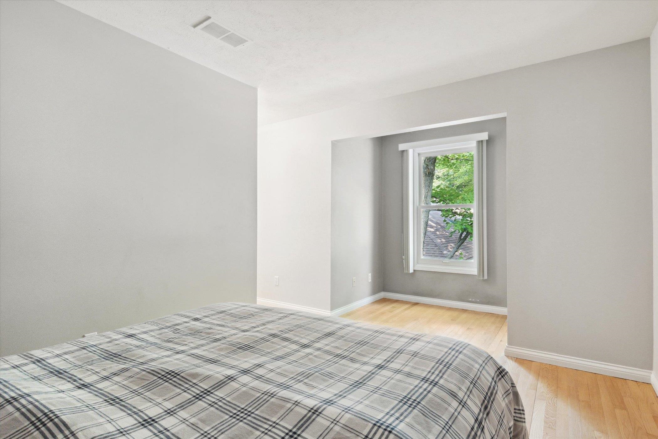 1458 Bridge Water, Apt B-1