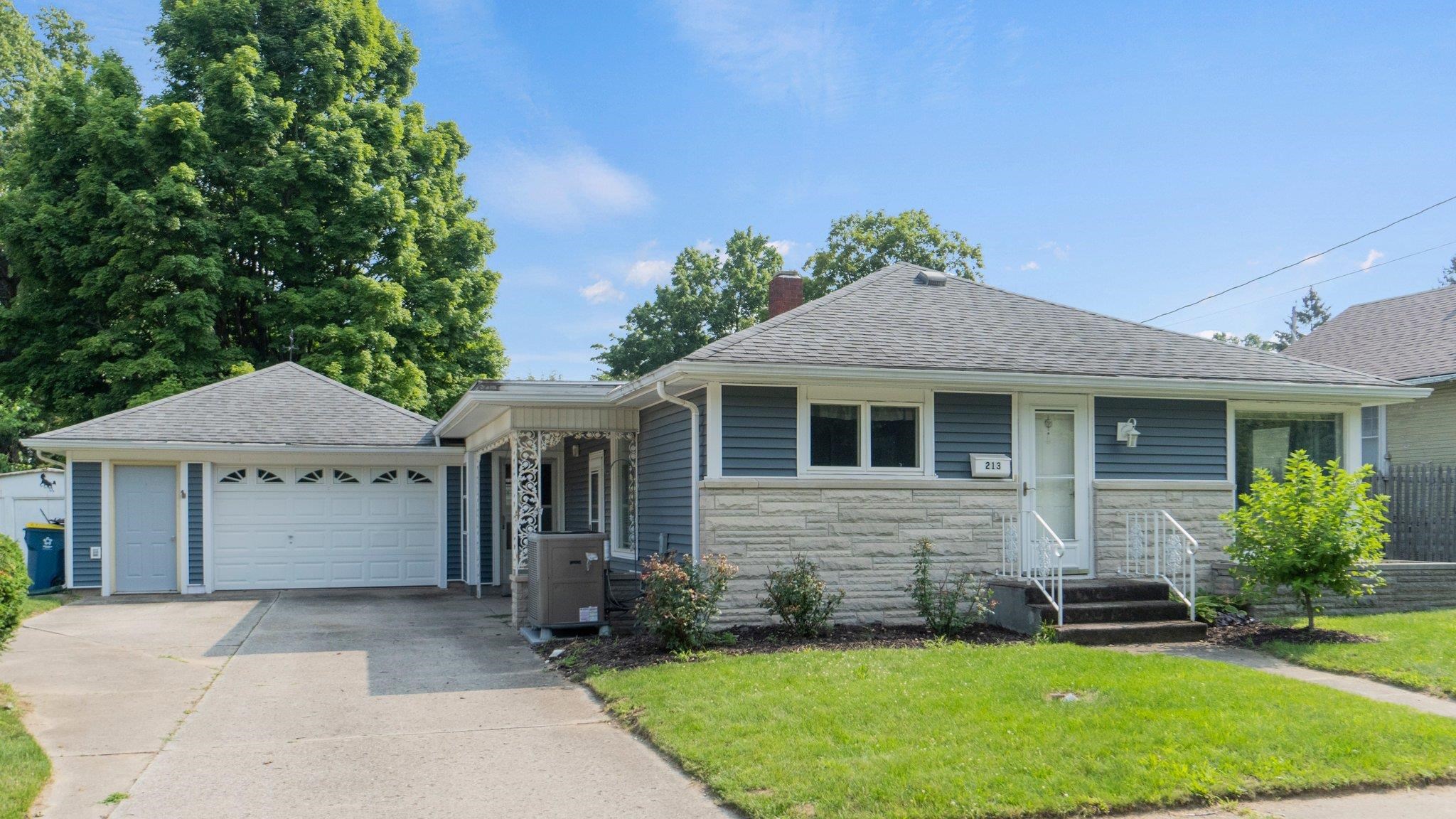213 Pleasant