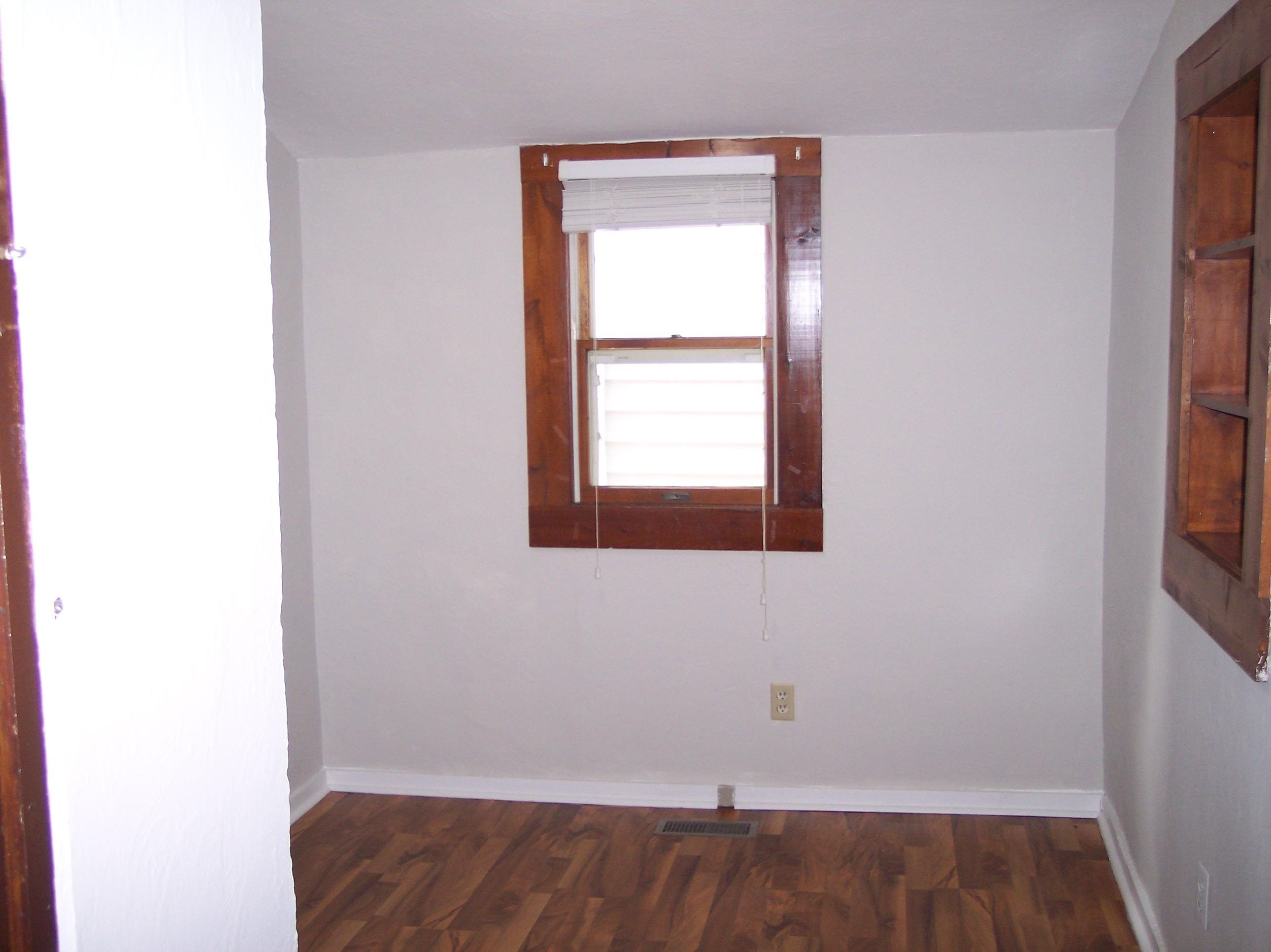 1406 Chestnut