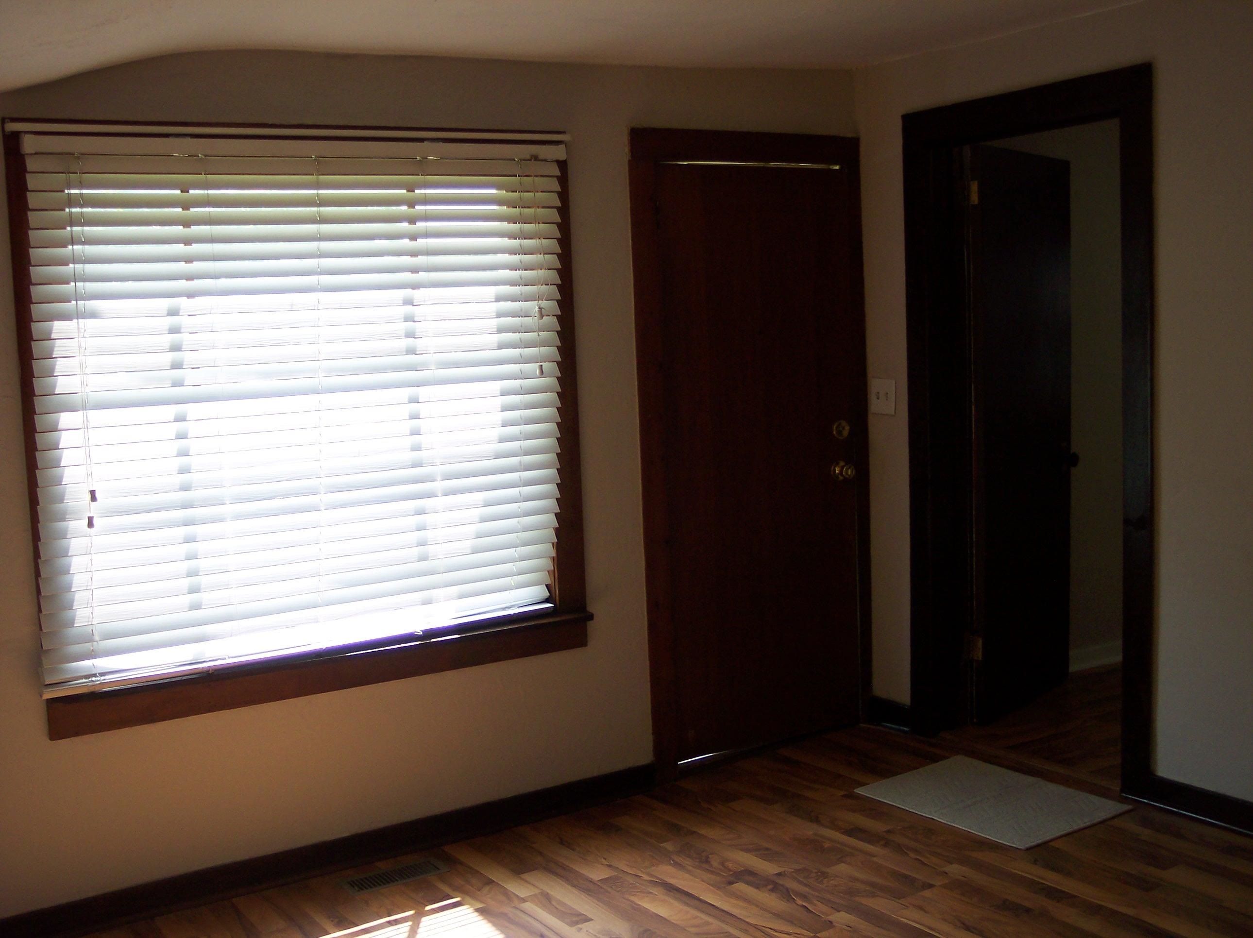 1406 Chestnut
