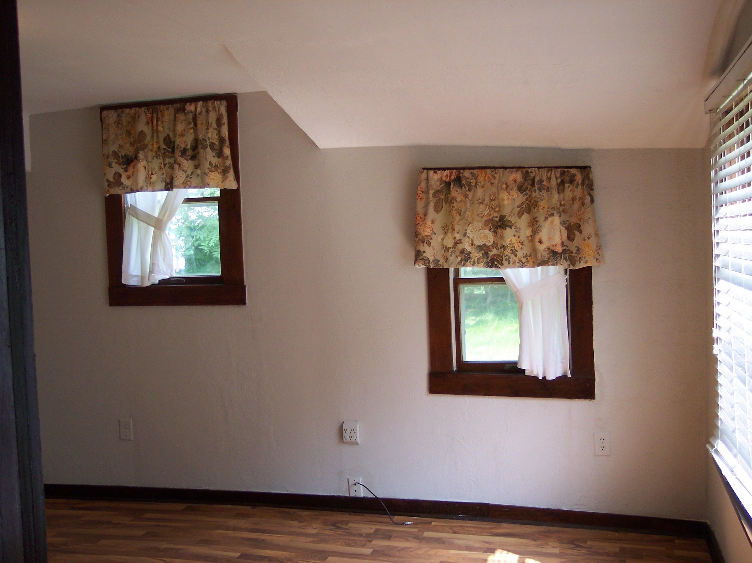 1406 Chestnut