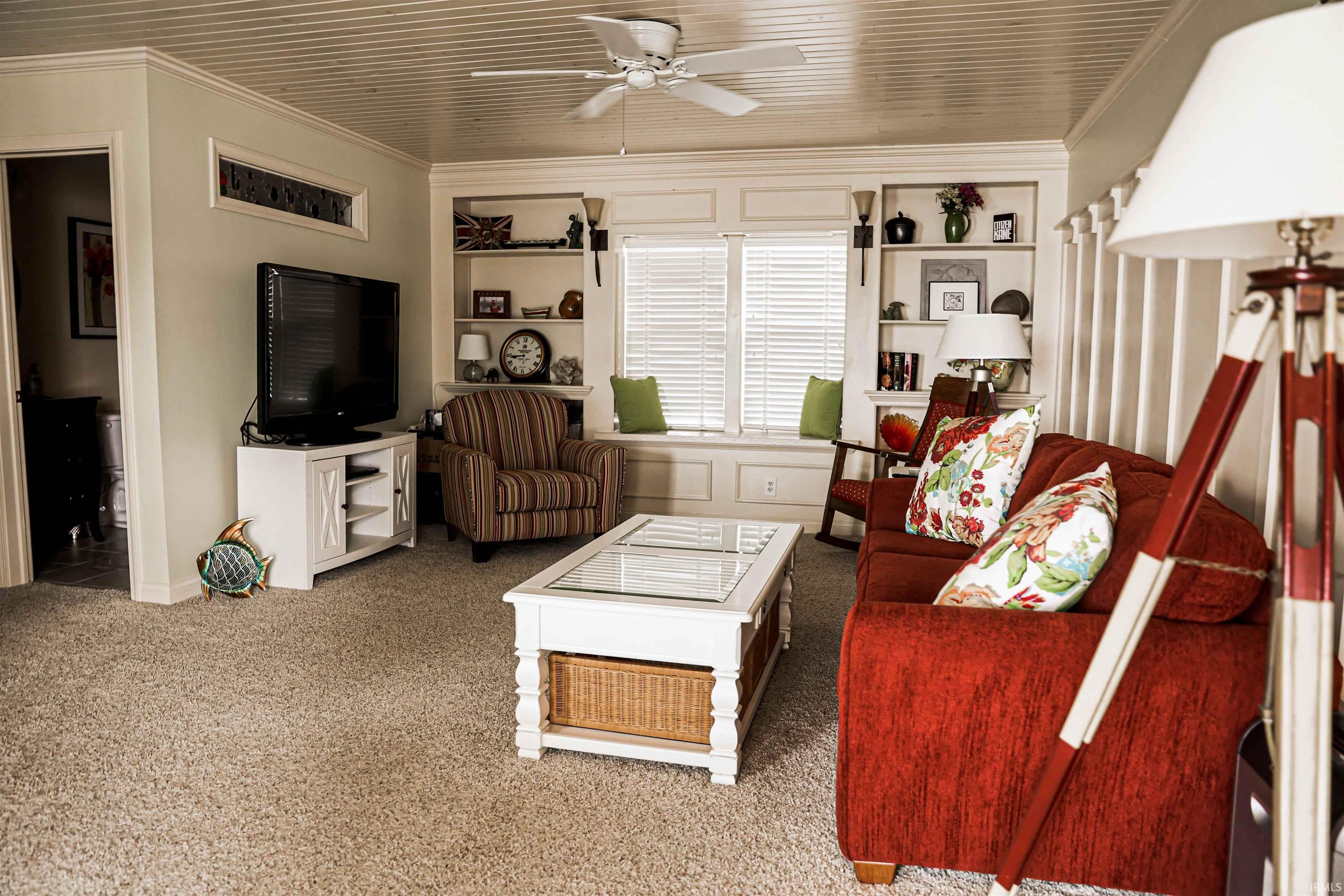 1372 Lakeshore